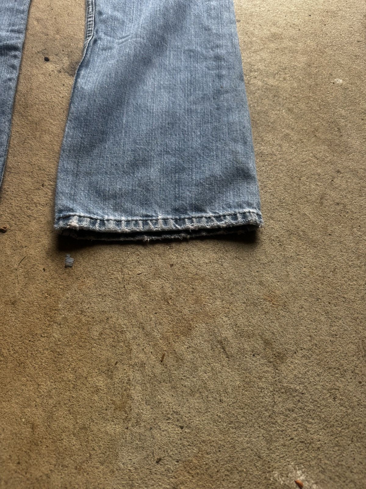 Levi's Vintage Clothing Distressed Levis 514 baby blue jeans. Size US 32 / EU 48 - 4 Thumbnail