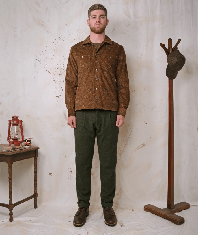 Outclass BNWT AW25 OUTCLASS BRONZE PRINTED CORDUROY CLUB SHIRT S Size US S / EU 44-46 / 1 - 14 Thumbnail