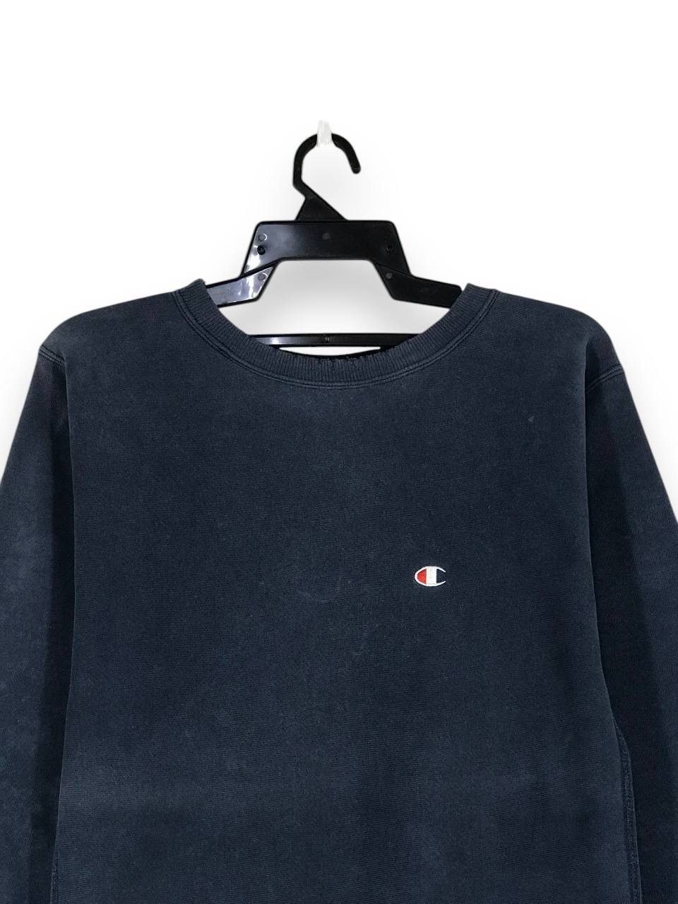 Champion vintage champion reverse weave distressed by aging Size US M / EU 48-50 / 2 - 2 Thumbnail