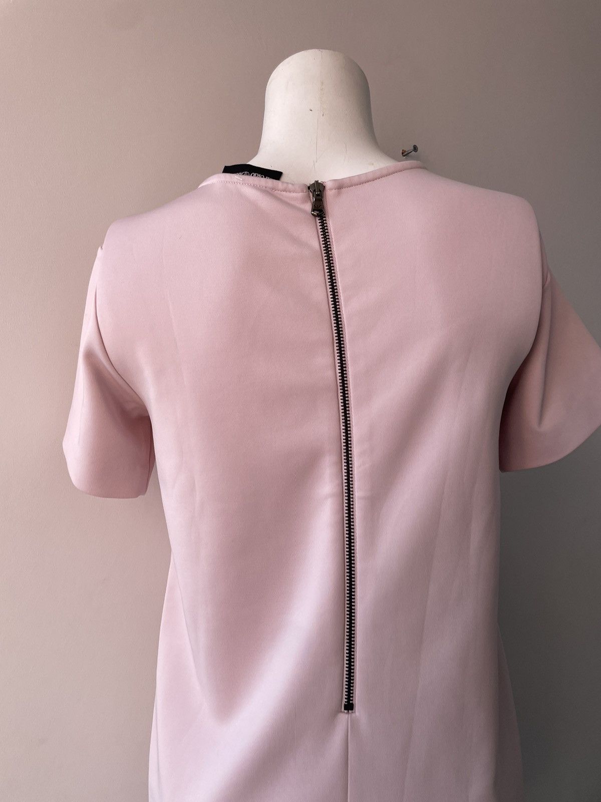 Emporio Armani Emporio Armani dress Size L / US 10 / IT 46 - 14 Thumbnail