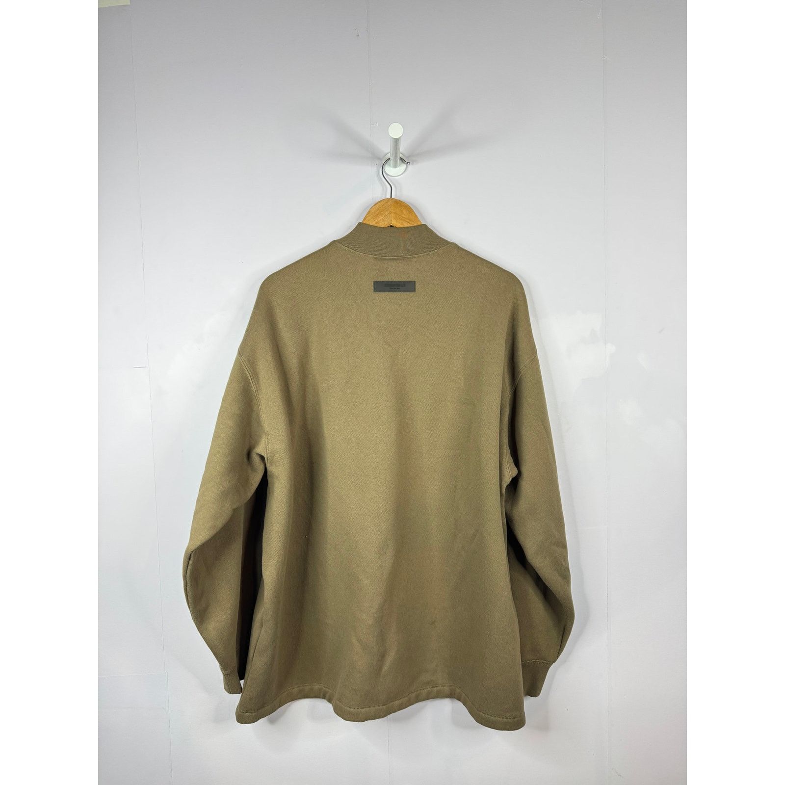 Essentials Essentials Moss Plain Crewneck Size S / US 4 / IT 40 - 2 Thumbnail