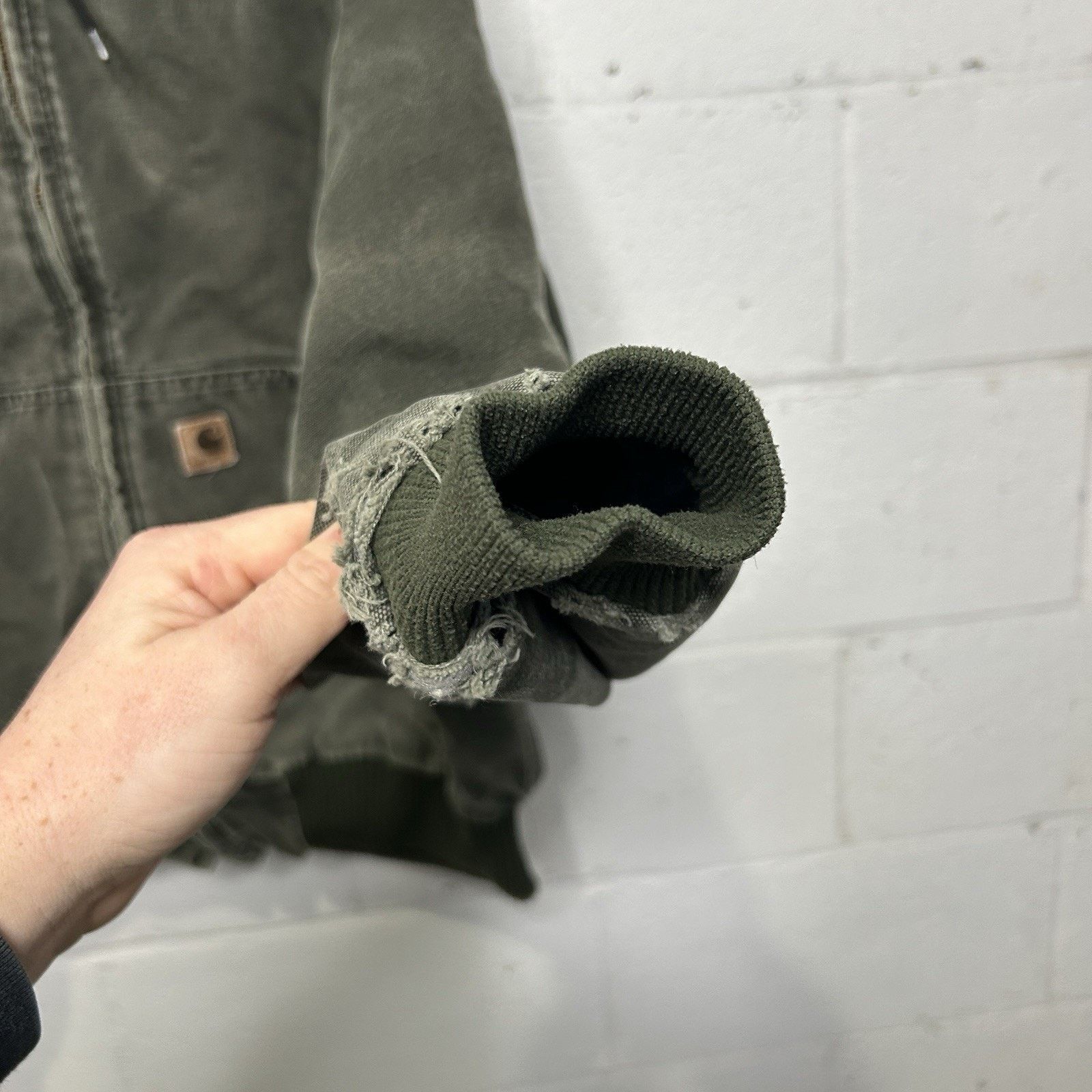 Carhartt Vintage Carhartt Quilted Hooded Active Jacket “Moss” J130 Size US L / EU 52-54 / 3 - 9 Thumbnail