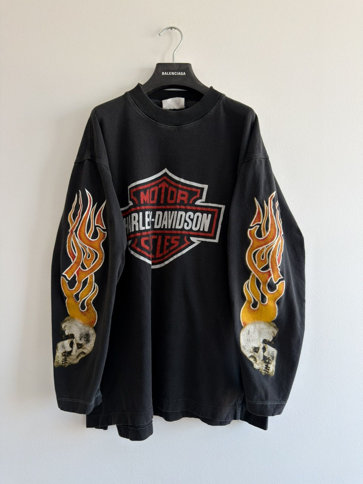 Harley Davidson Harley davidson skull flames longsleeve size Large