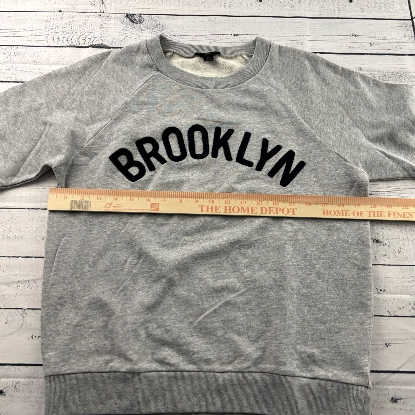 J.Crew J.Crew Brooklyn Pullover Sweatshirt Women's M Gray Size M / US 6-8 / IT 42-44 - 4 Thumbnail