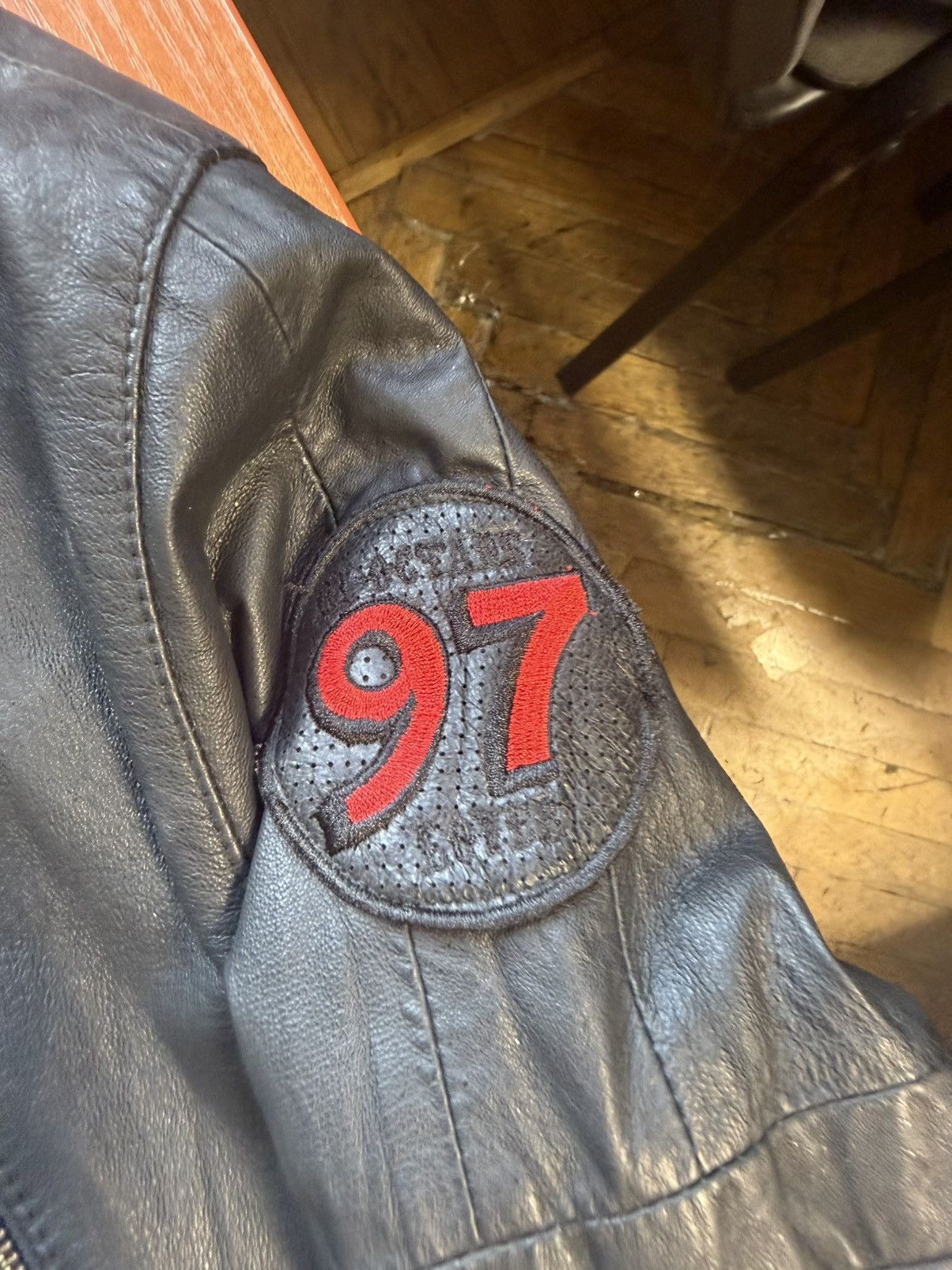 Ed Hardy Ed hardy vintage leather jacket Size US L / EU 52-54 / 3 - 5 Thumbnail