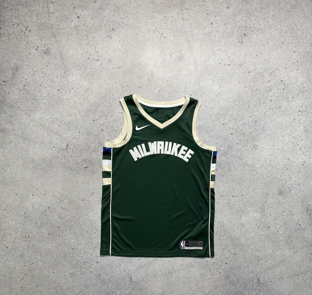 Nike Vintage Jersey Nike Milwaukee NBA Size US M / EU 48-50 / 2 - 1 Thumbnail