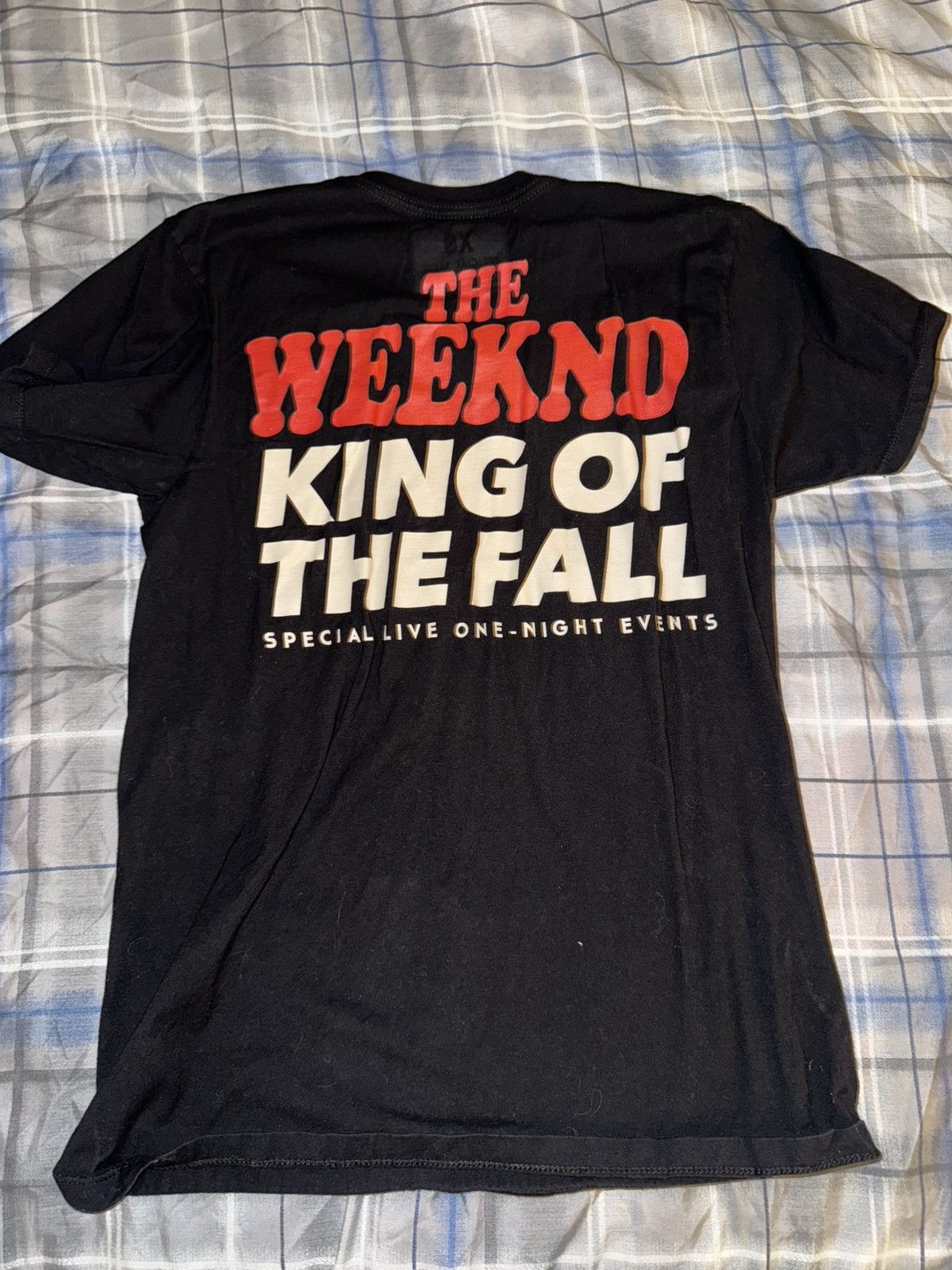 The Weeknd THE WEEKND KING OF THE FALL TOUR CONCERT SHIRT Size US M / EU 48-50 / 2 - 3 Thumbnail