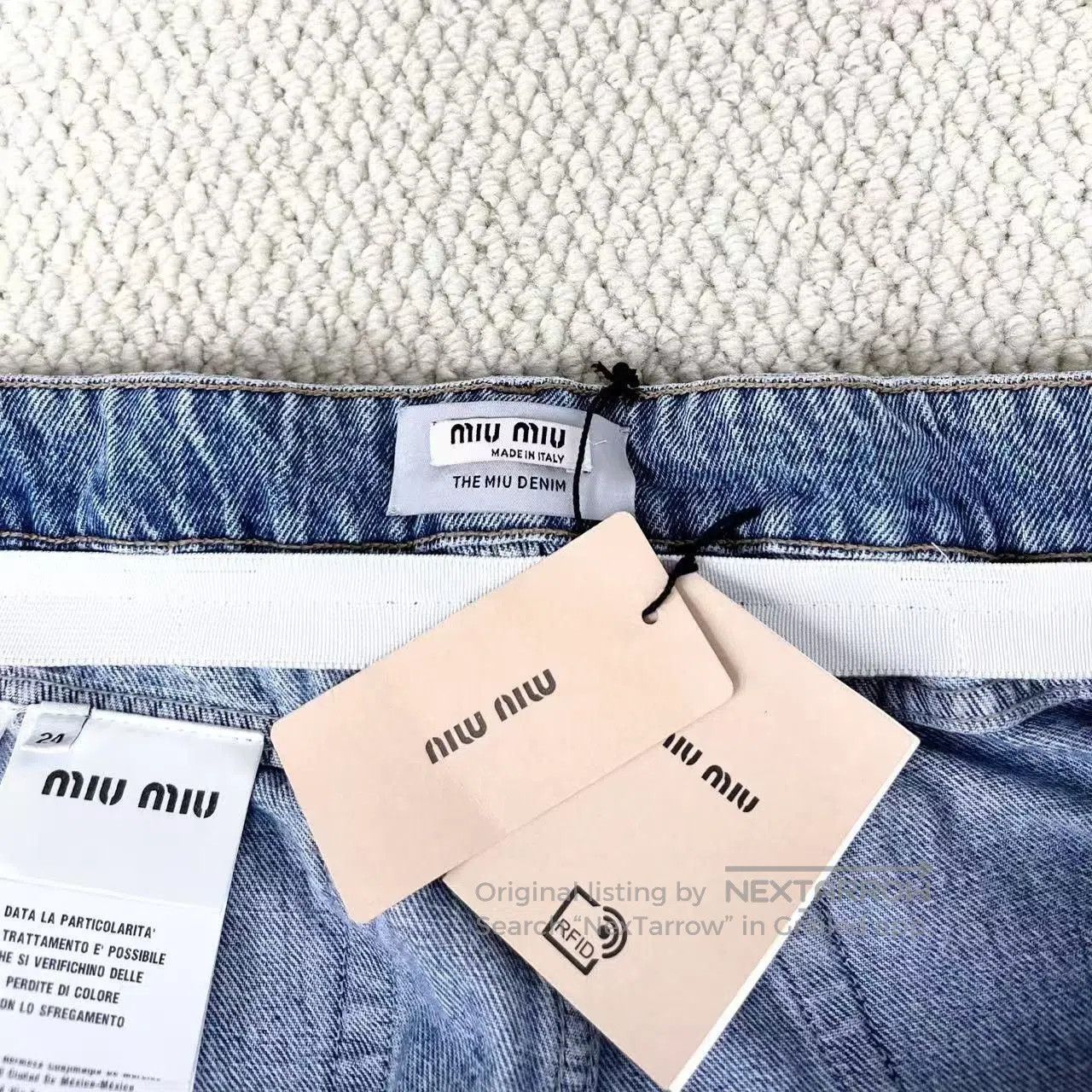 Miu Miu Miu Miu Slogan Logo Budding Jeans. Size 24" / US 00 / IT 34 - 3 Thumbnail