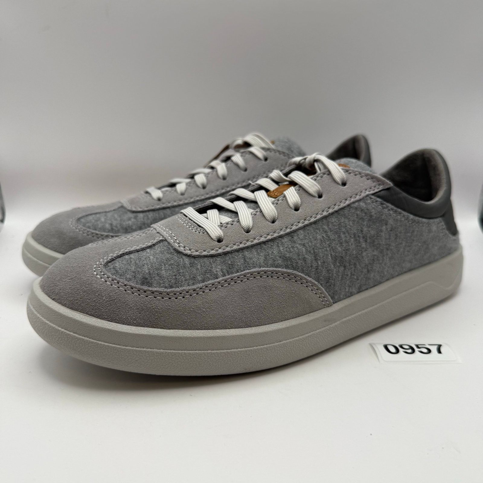 Olukai OLUKAI MEN'S 9.5 PULIKI 10528 POI CHARCOAL MSRP $140 NWOB Size US 9.5 / EU 42-43 - 1 Thumbnail
