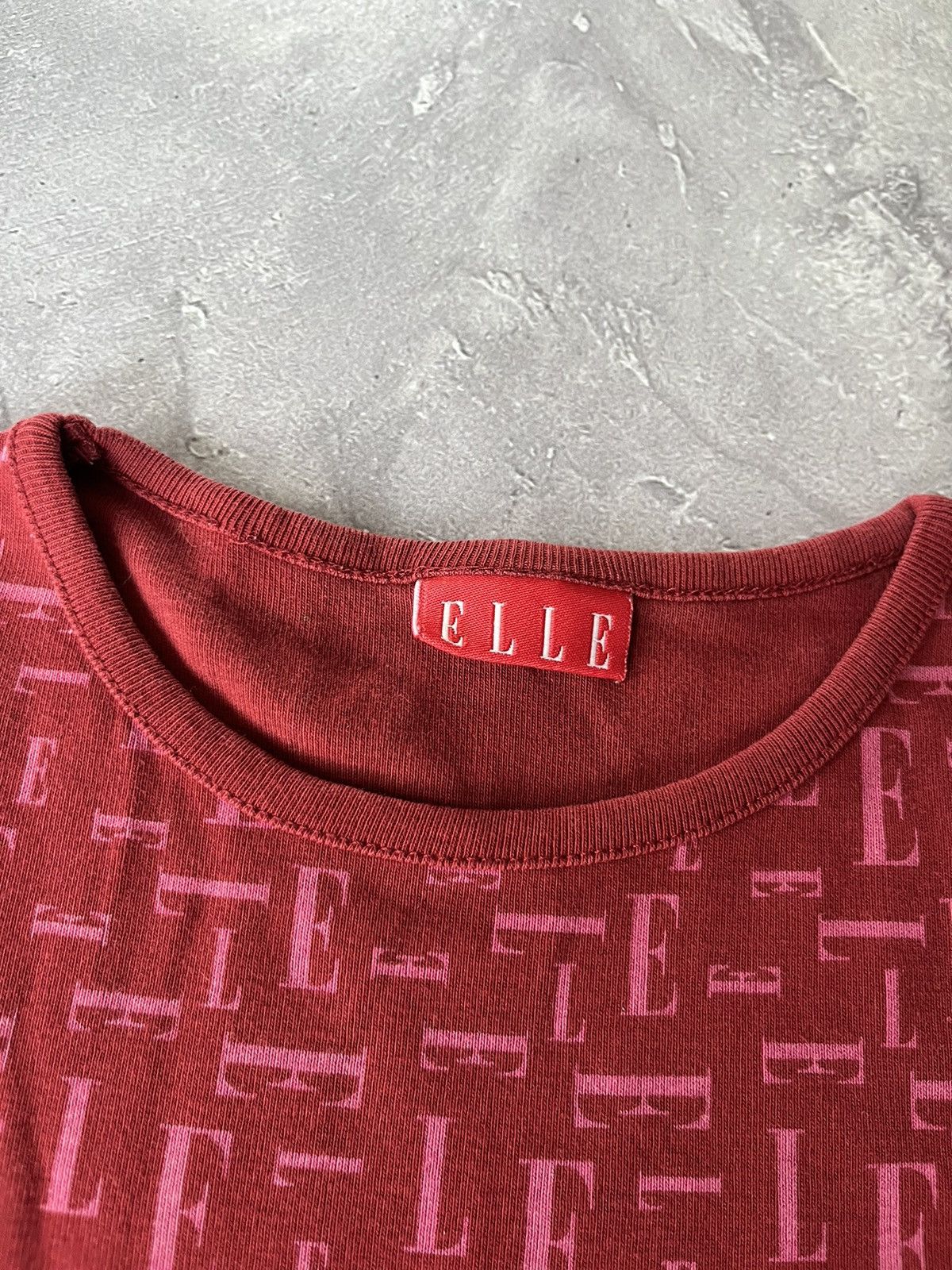 Other Vintage Elle Monogram Multilogo Red Tshirt Size S Size S / US 4 / IT 40 - 2 Thumbnail