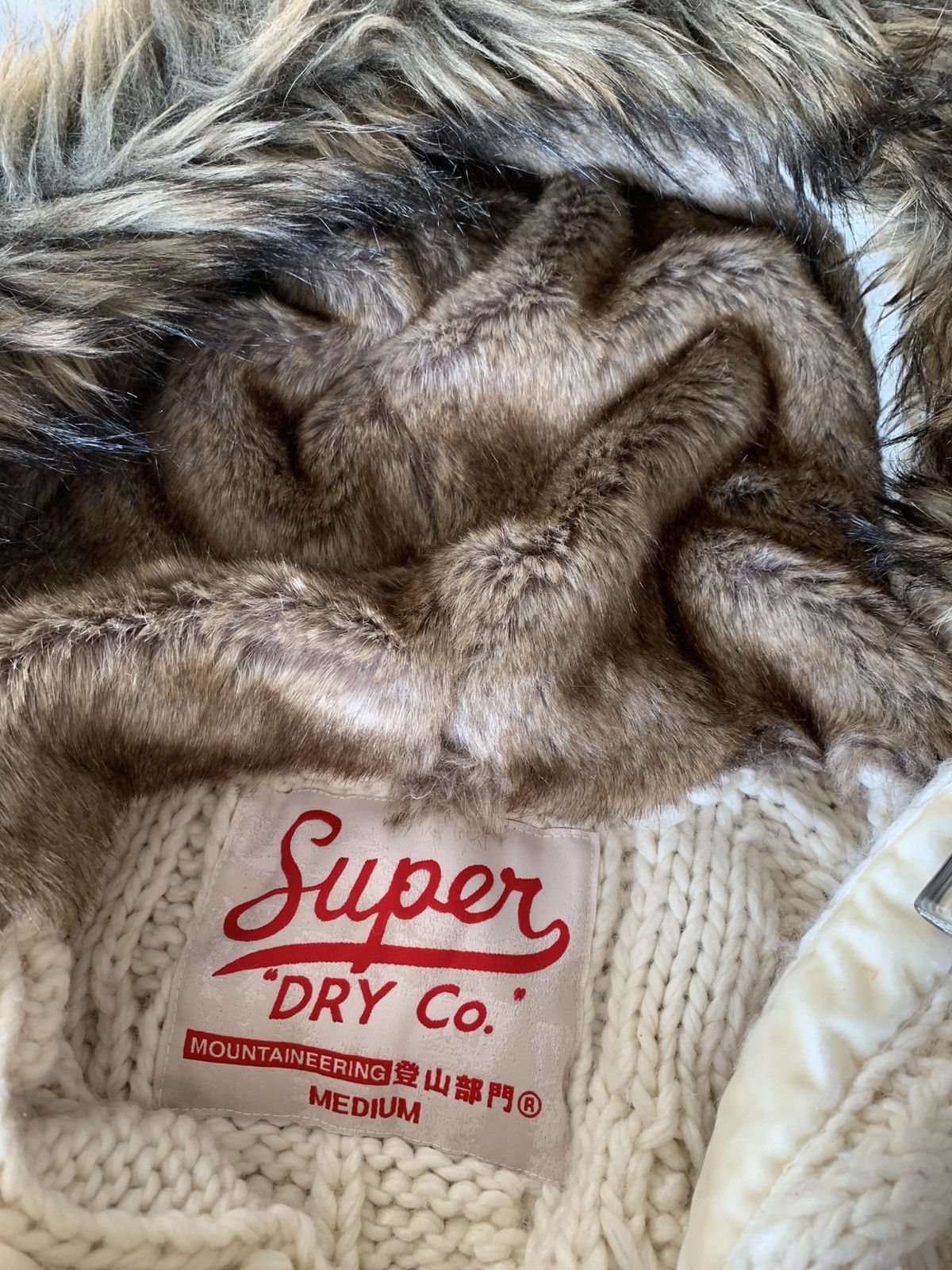 Japanese Brand Y2K SuperDry Knitted Fur Hooded Vest ifsixwasnine LGB goa Size US M / EU 48-50 / 2 - 9 Thumbnail