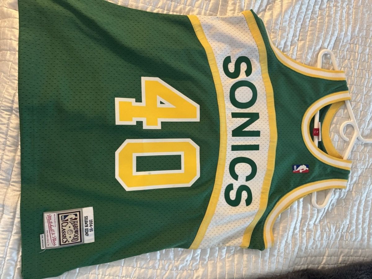 Mitchell & Ness Shawn Kemp Sonics Jersey 94-95 Mitchess & Ness Sal Size US L / EU 52-54 / 3 - 1 Thumbnail