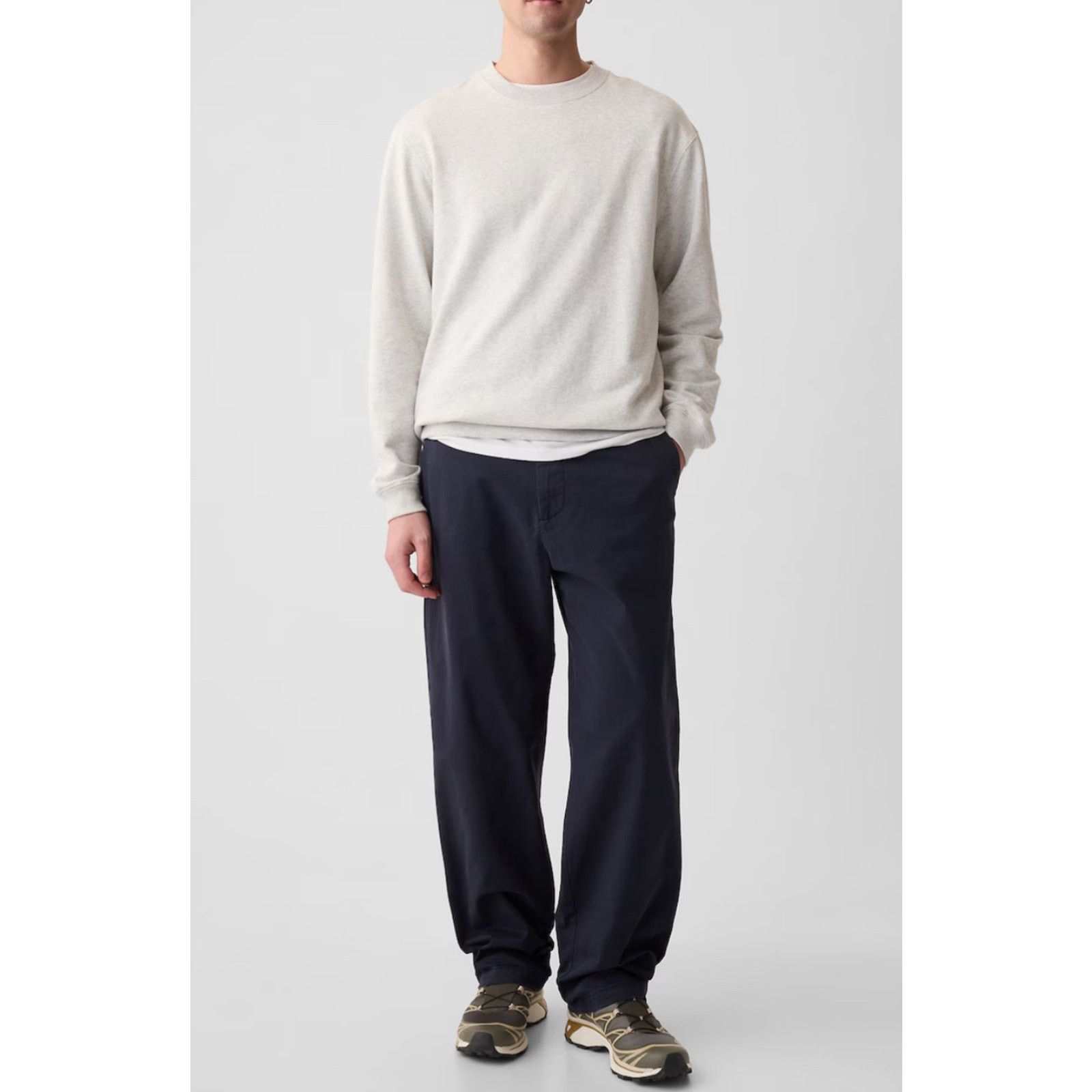 Gap Gap Men - Modern Khakis in Baggy Fit / 31x30/ blue/ NWOT Size US 31 - 1 Thumbnail