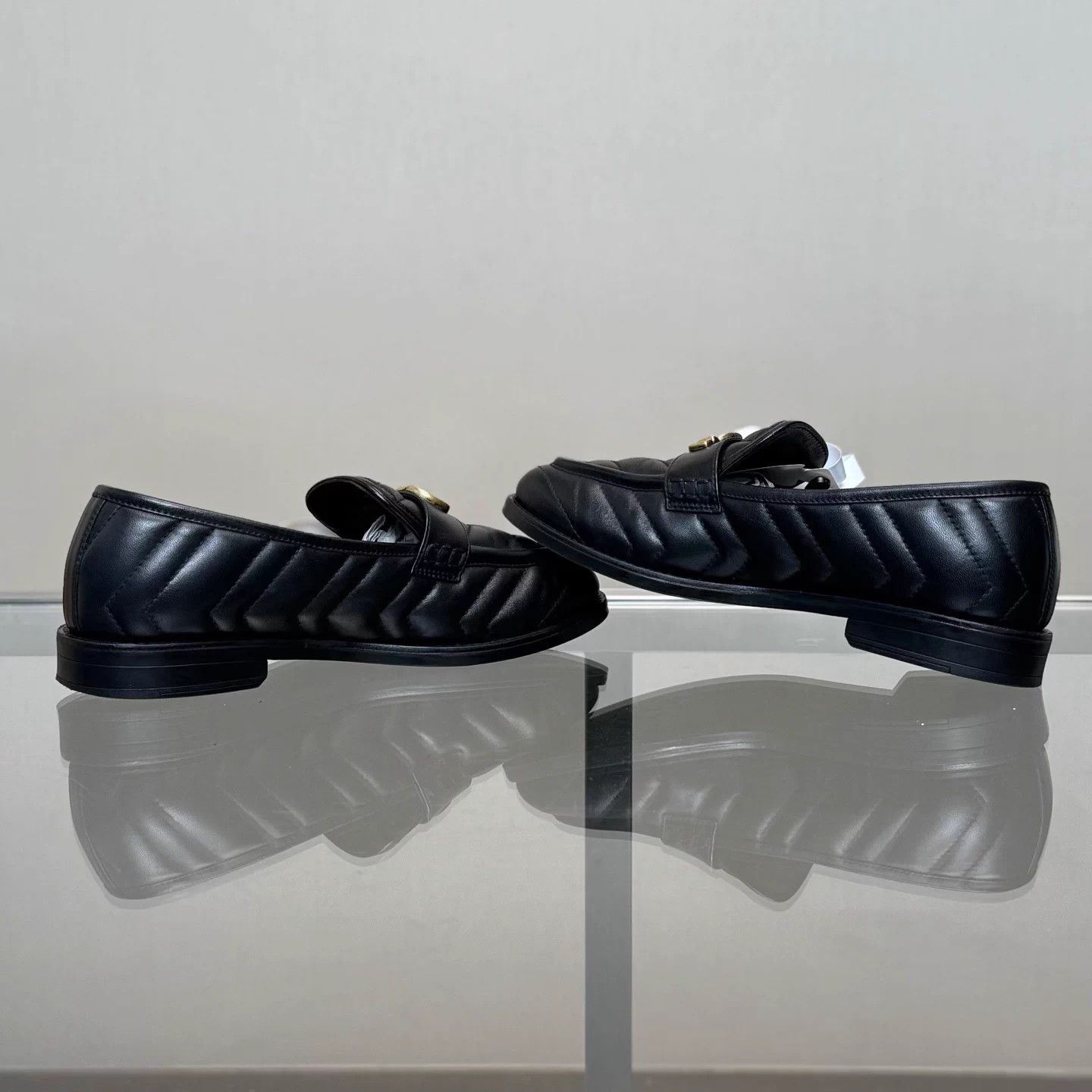 Gucci GUCCI Double G Lambskin Loafers 36 99 Size US 5.5 / IT 35.5 - 6 Thumbnail