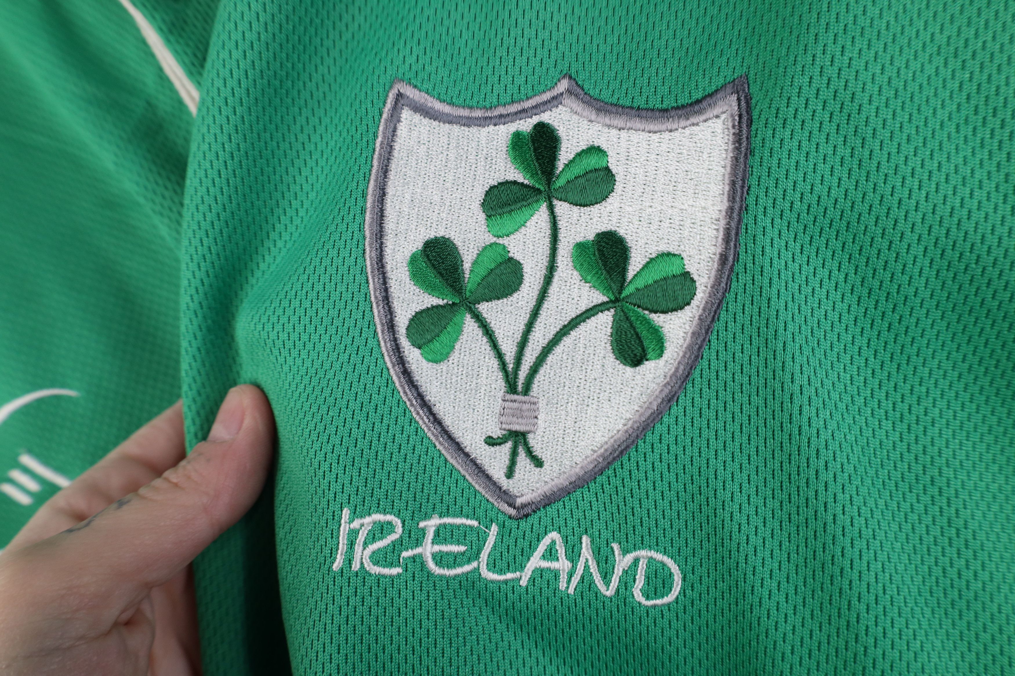 Vintage Vintage Spell Out Ireland Rugby Jersey Shirt Green Polyester Size US M / EU 48-50 / 2 - 9 Thumbnail