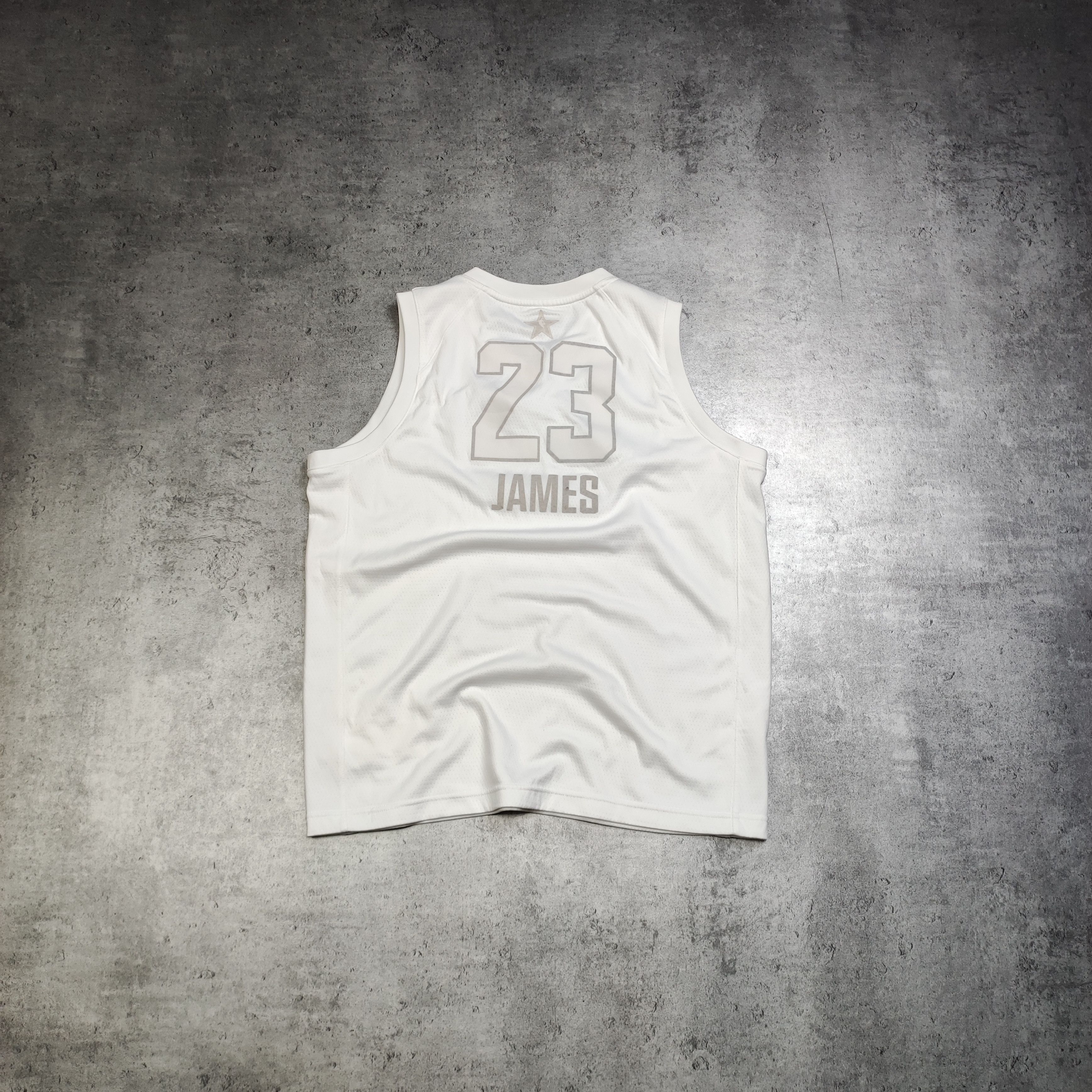 NBA × Nike RARE Limited Jordan #23 James Cavaliers 2017 NBA Jersey Size US S / EU 44-46 / 1 - 8 Thumbnail