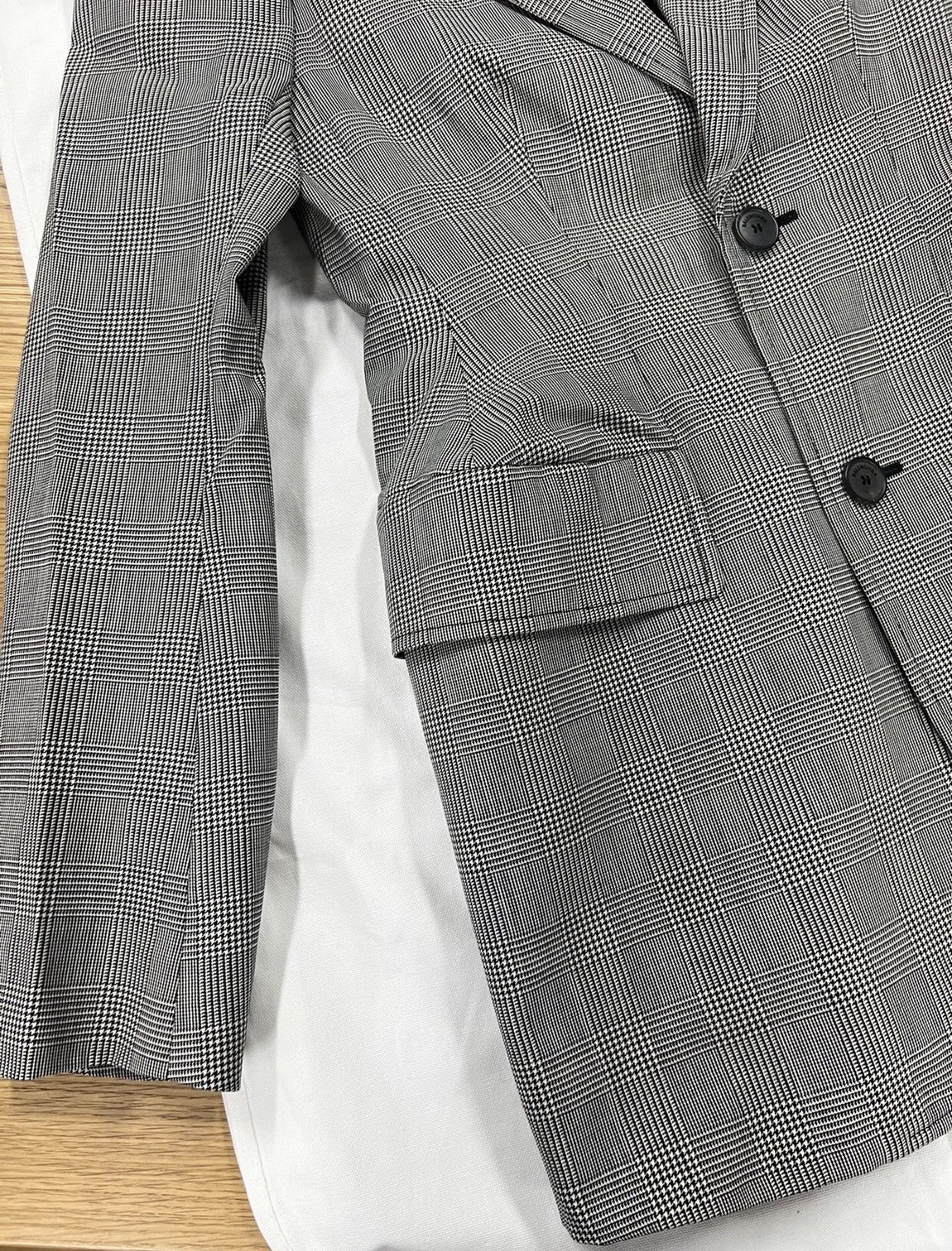 Balenciaga Balenciaga classic wool pocket plaid suit jacket2412- Size 34S - 3 Thumbnail