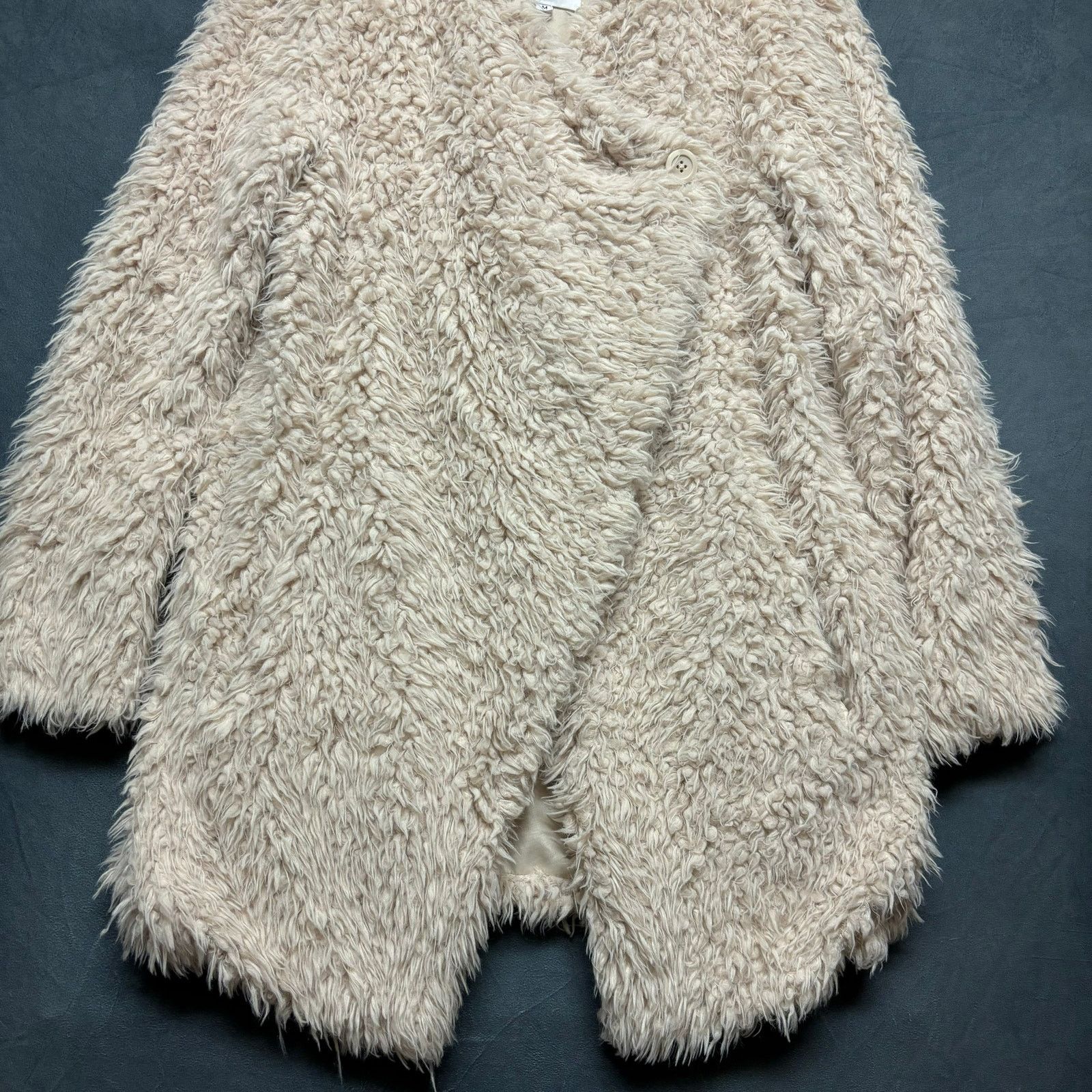 BB Dakota BB Dakota Faux Animal Fur Jacket Womens Medium Wrap Around Size M / US 6-8 / IT 42-44 - 9 Thumbnail