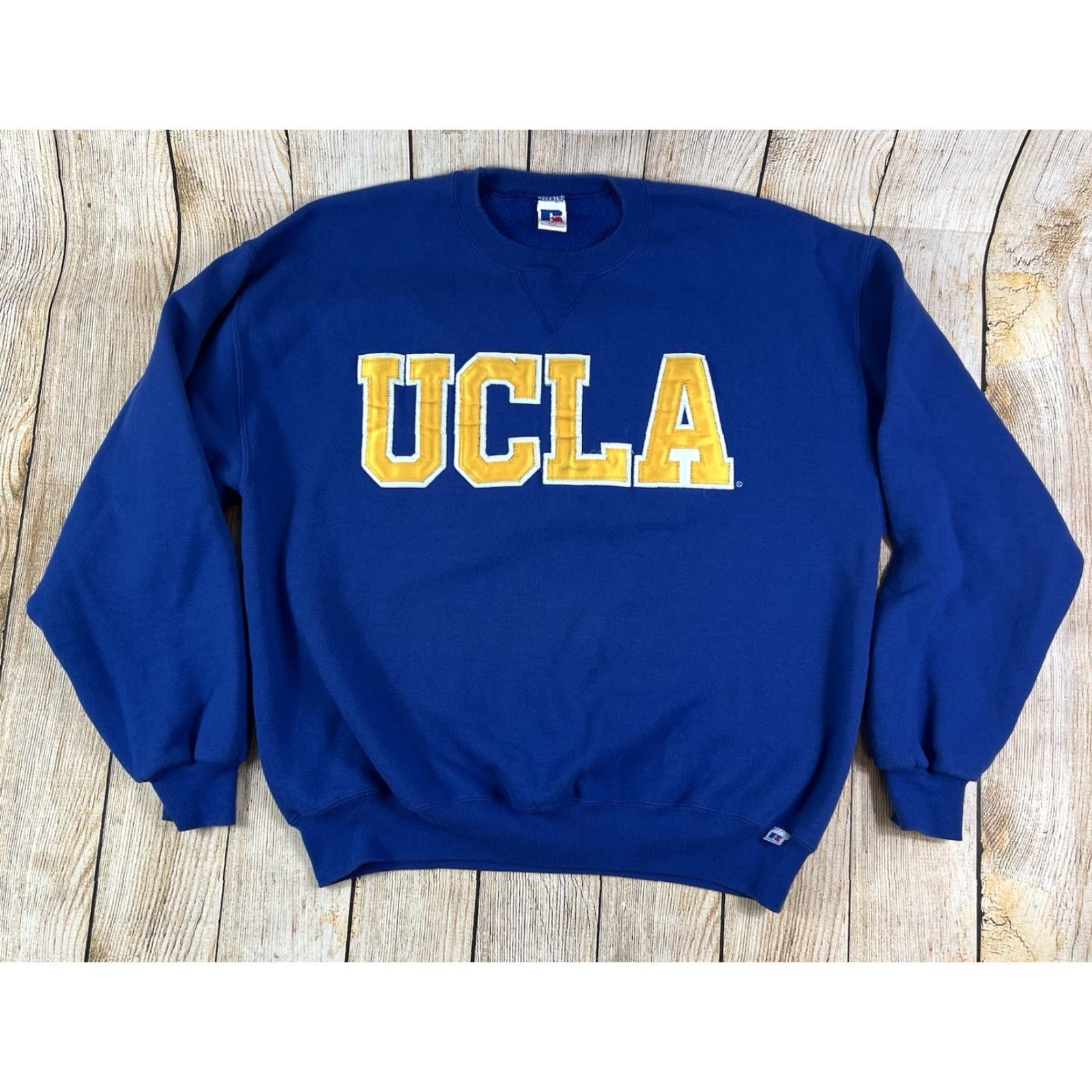Russell Athletic VINTAGE Russell Athletic UCLA Crewneck Sweatshirt XL Blue, Graphic Print, Embroidered Logo, Navy Bruins, College, 90s, USA, Pullover, Men Size US XL / EU 56 / 4 - 2 Thumbnail
