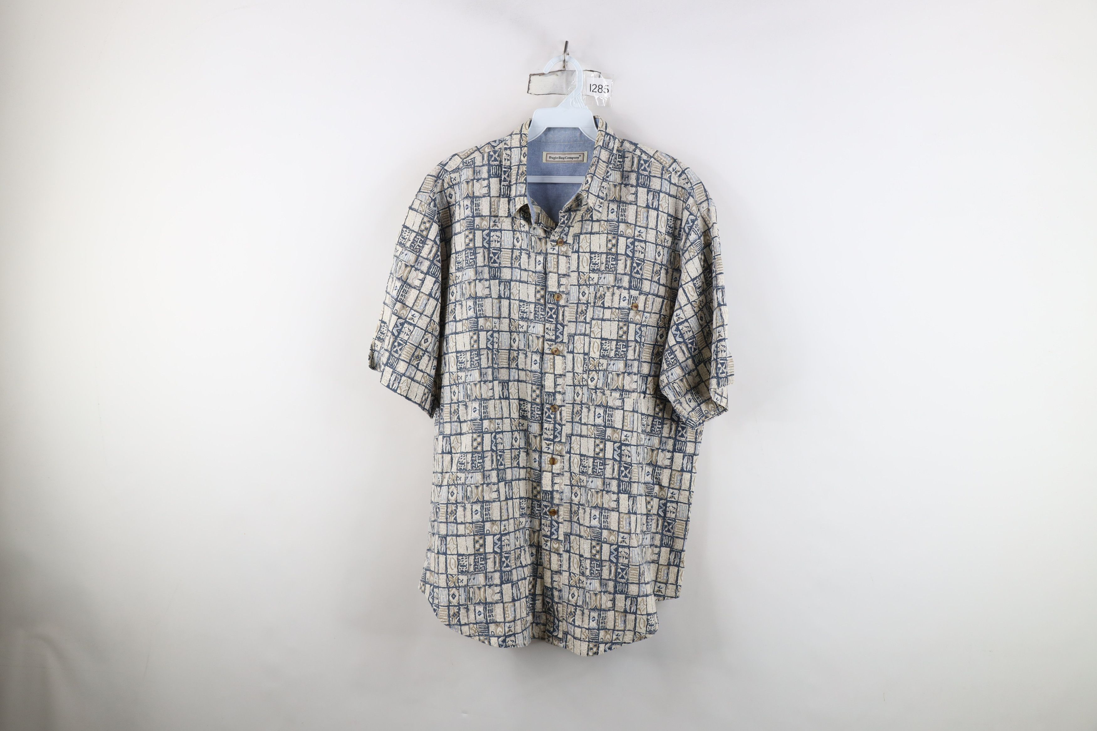 Vintage Vintage 90s Streetwear Short Sleeve Collared Button Shirt Size US L / EU 52-54 / 3 - 1 Thumbnail