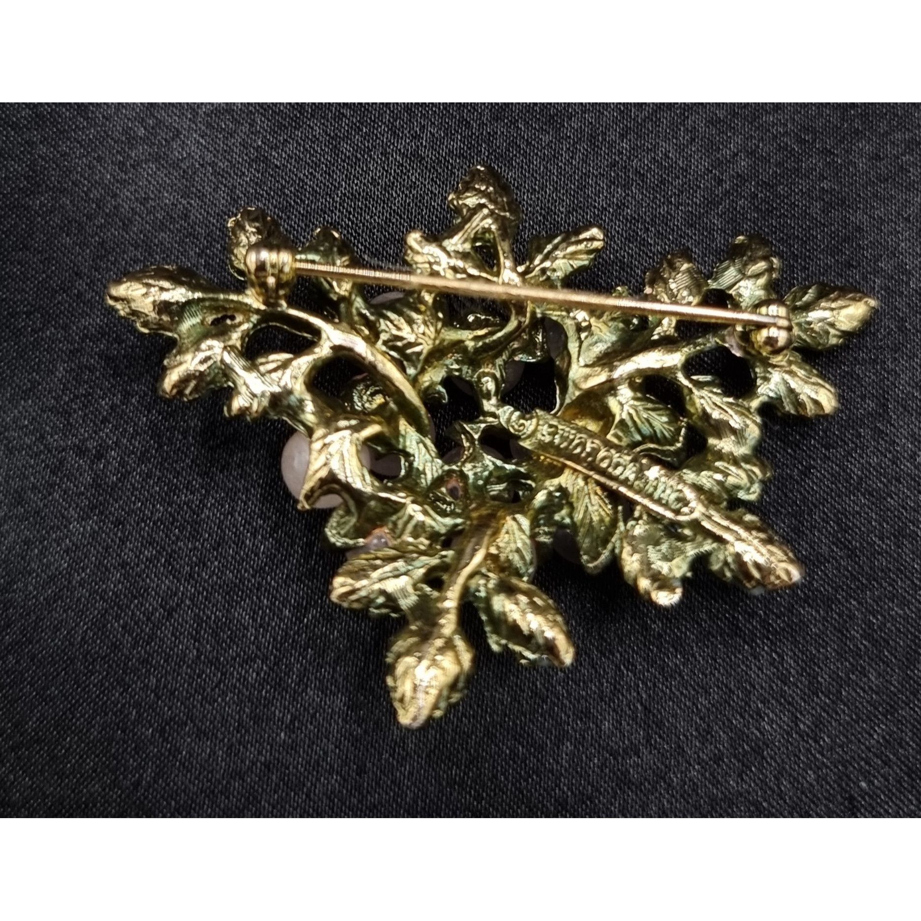 Vintage Vintage SWOBODA Signed Gold-Tone Leaf Brooch Size ONE SIZE - 5 Thumbnail