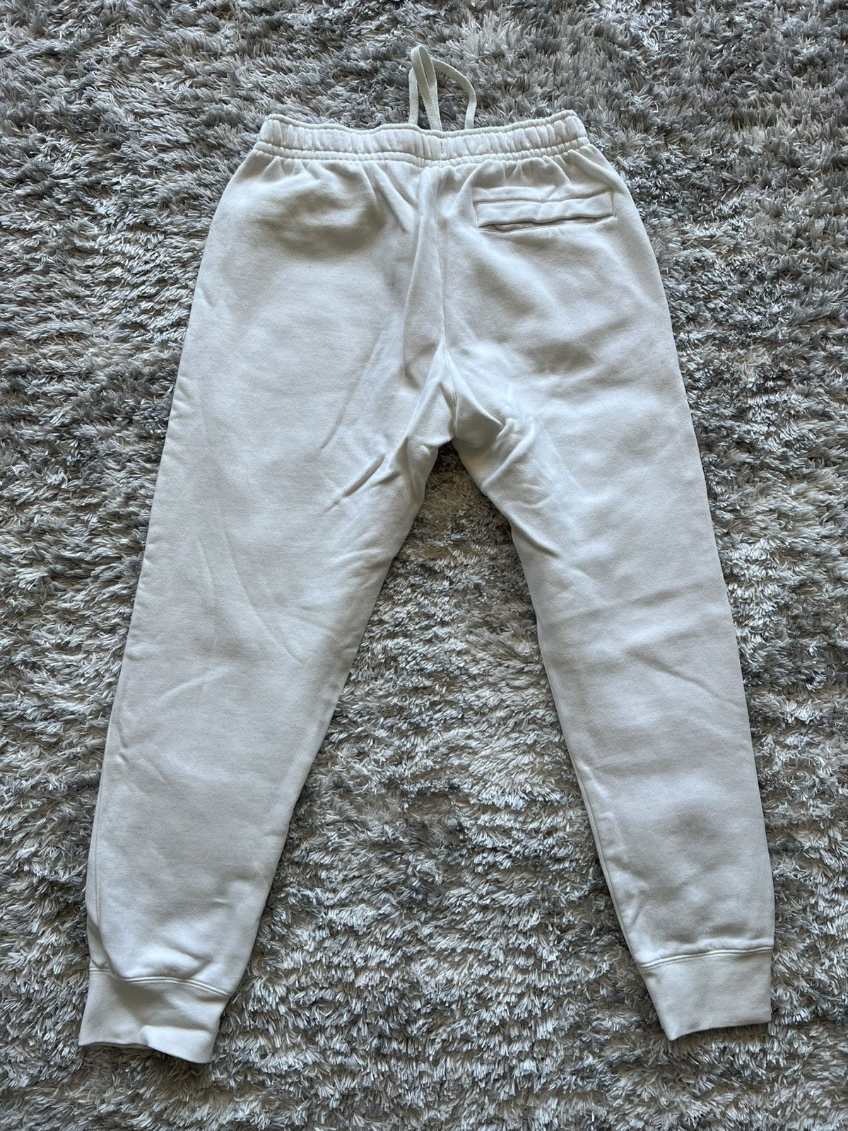 Nike Nike Essentials Ivory Joggers Size US 32 / EU 48 - 2 Thumbnail