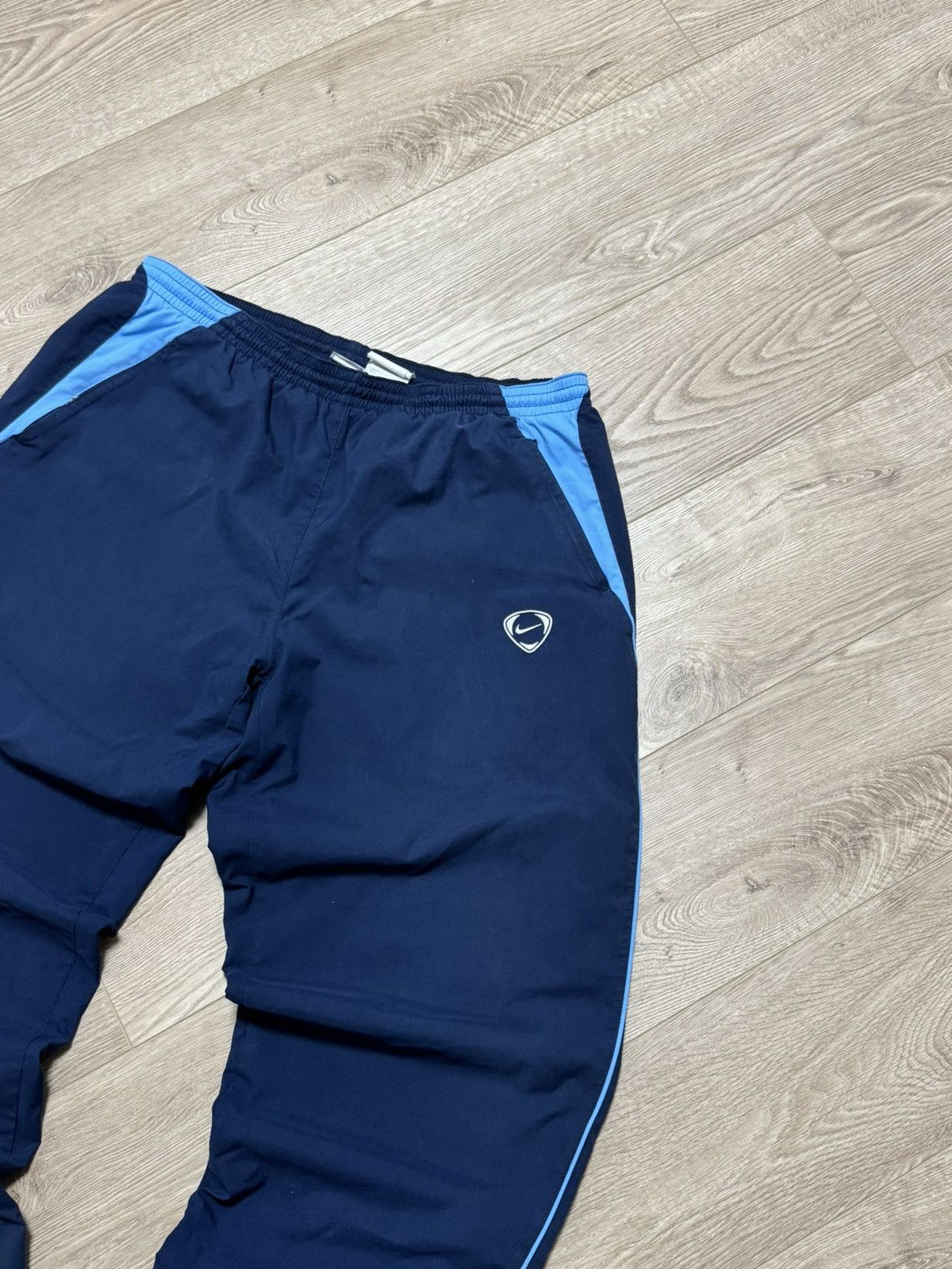 Nike × Vintage Vintage Nike Y2K nylon baggy pants blue navy size XL Size US 34 / EU 50 - 6 Thumbnail