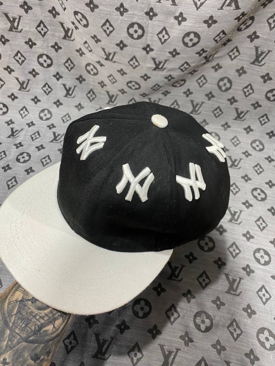 new york yankees cap outfit