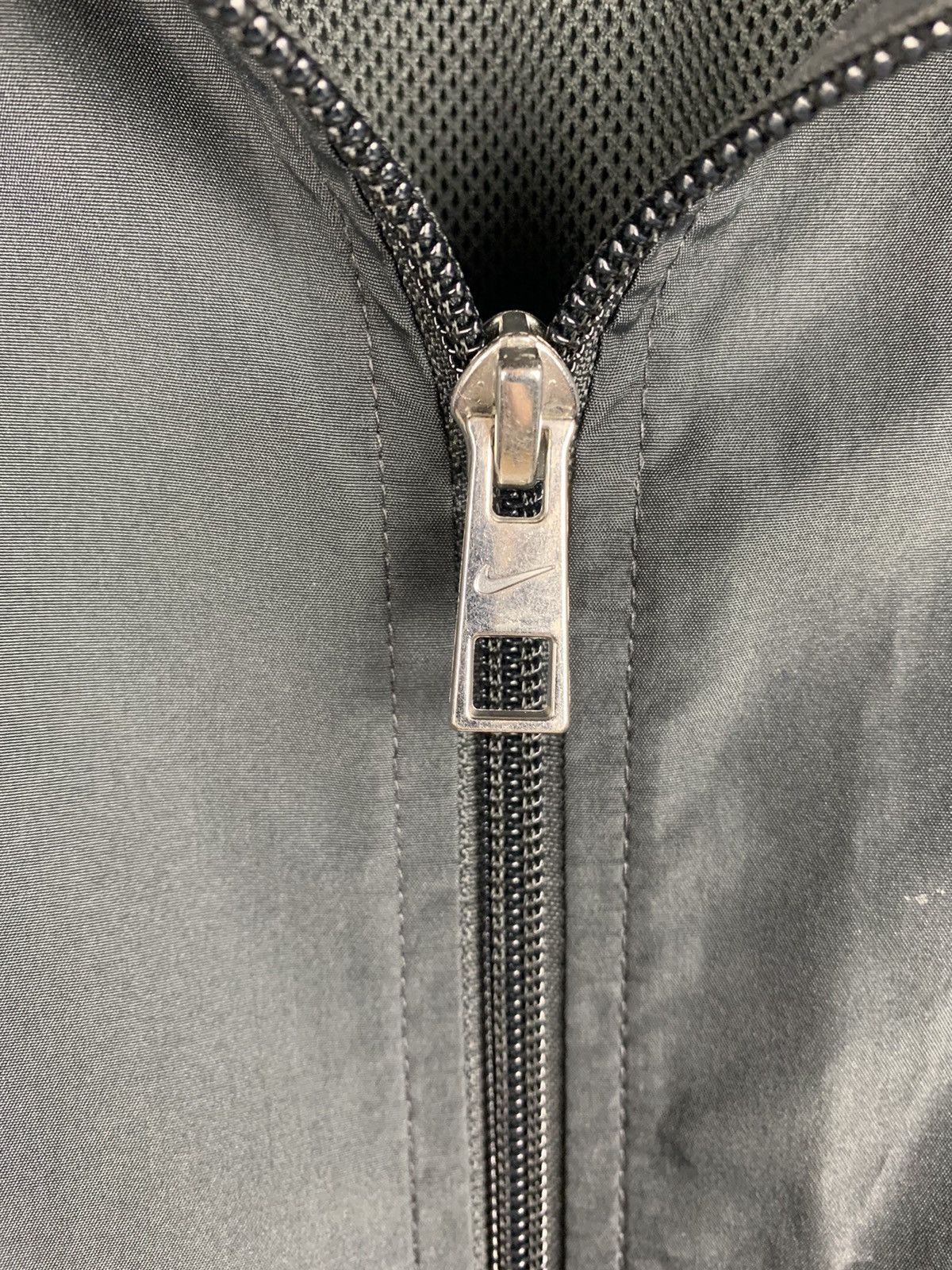 Nike Vintage Y2K Nike Full Zip Retro Nylon Track Jacket Swoosh Size US M / EU 48-50 / 2 - 4 Thumbnail