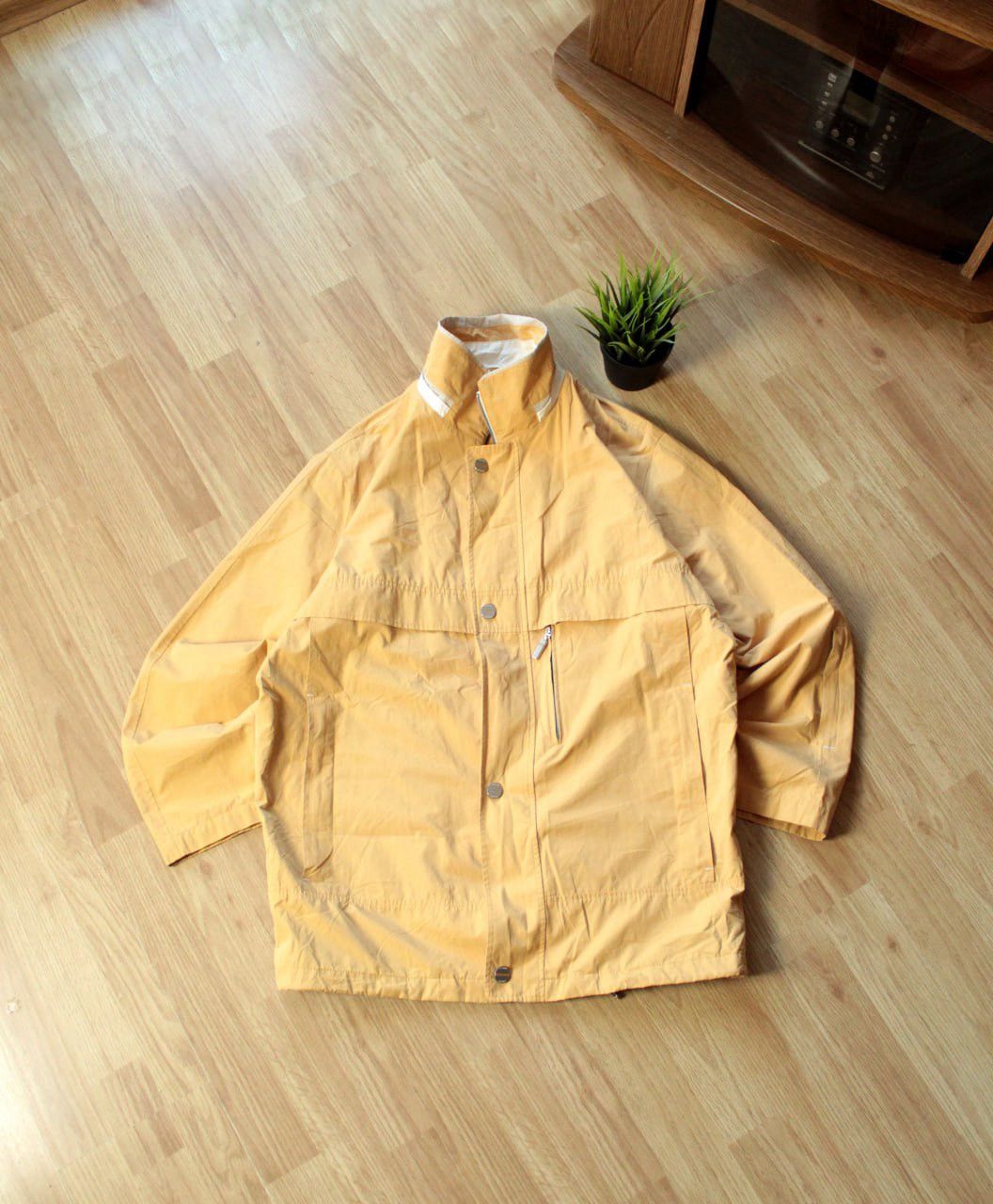 Bugatti × Vintage 🔥 Bugatti Light Jacket Zip Pockets Yellow Size US XL / EU 56 / 4 - 1 Thumbnail