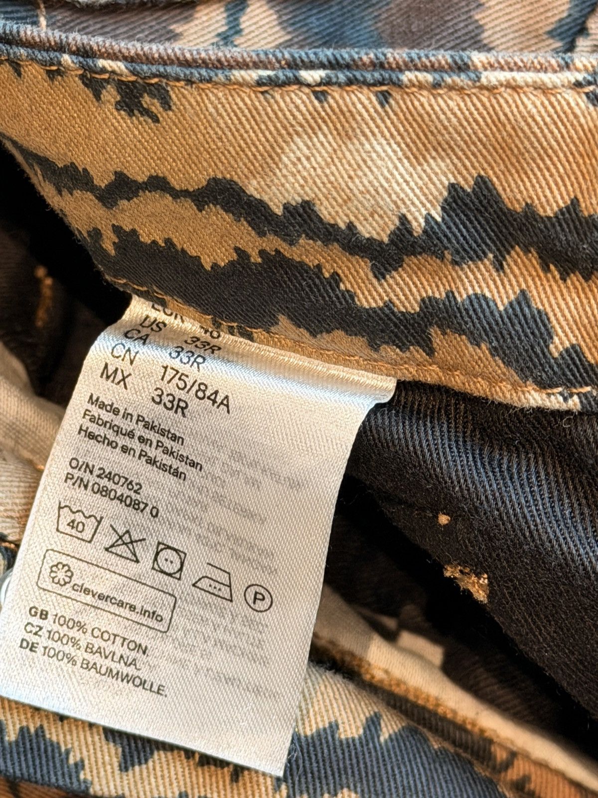 H&M H&M x Giambattista Valli tiger pants Size US 33 - 7 Thumbnail
