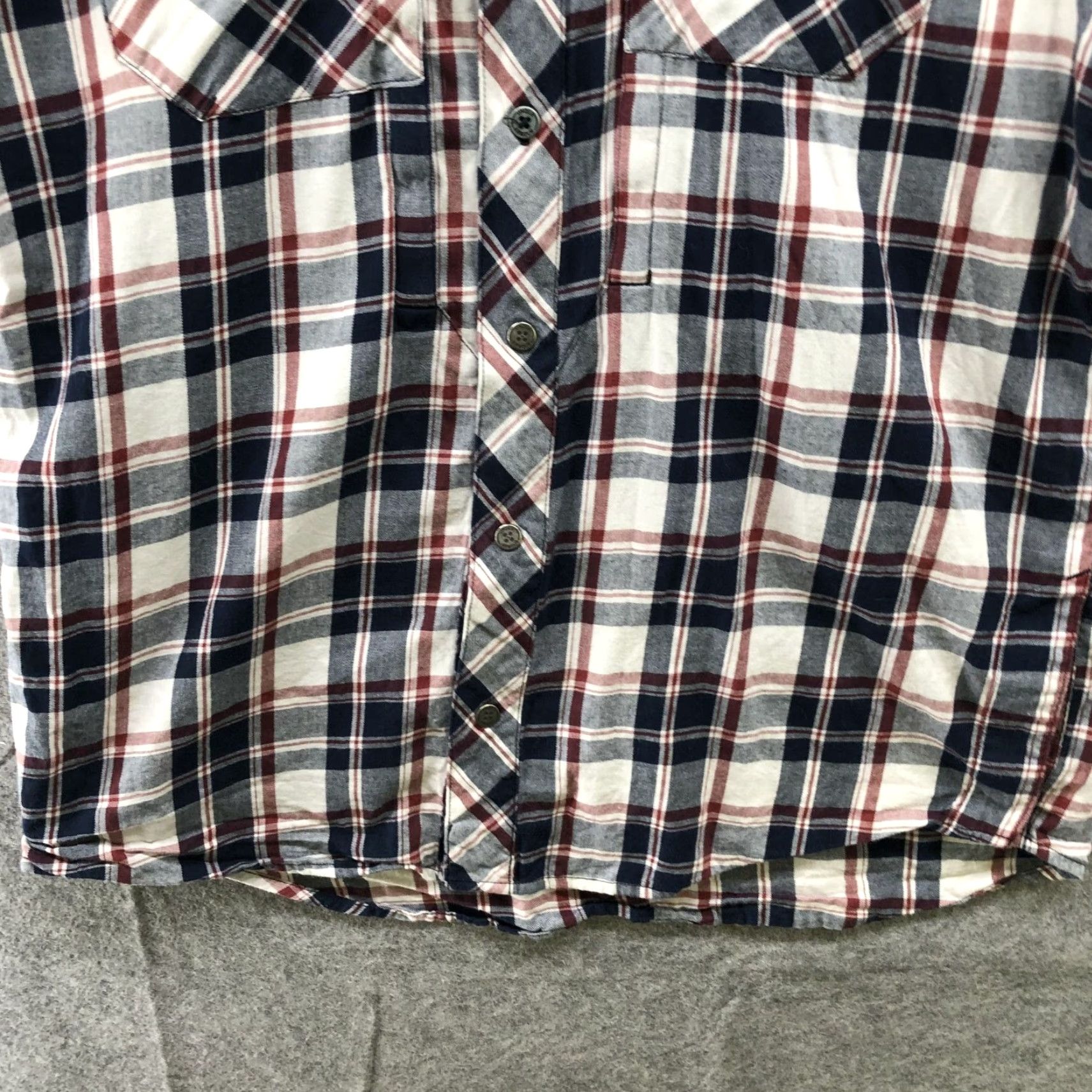 Under Armour Under Armour Shirt Mens M Short Sleeve Button-Down Plaid Cotton Tactical Fishing Embroidered Button-Up Size US M / EU 48-50 / 2 - 4 Thumbnail