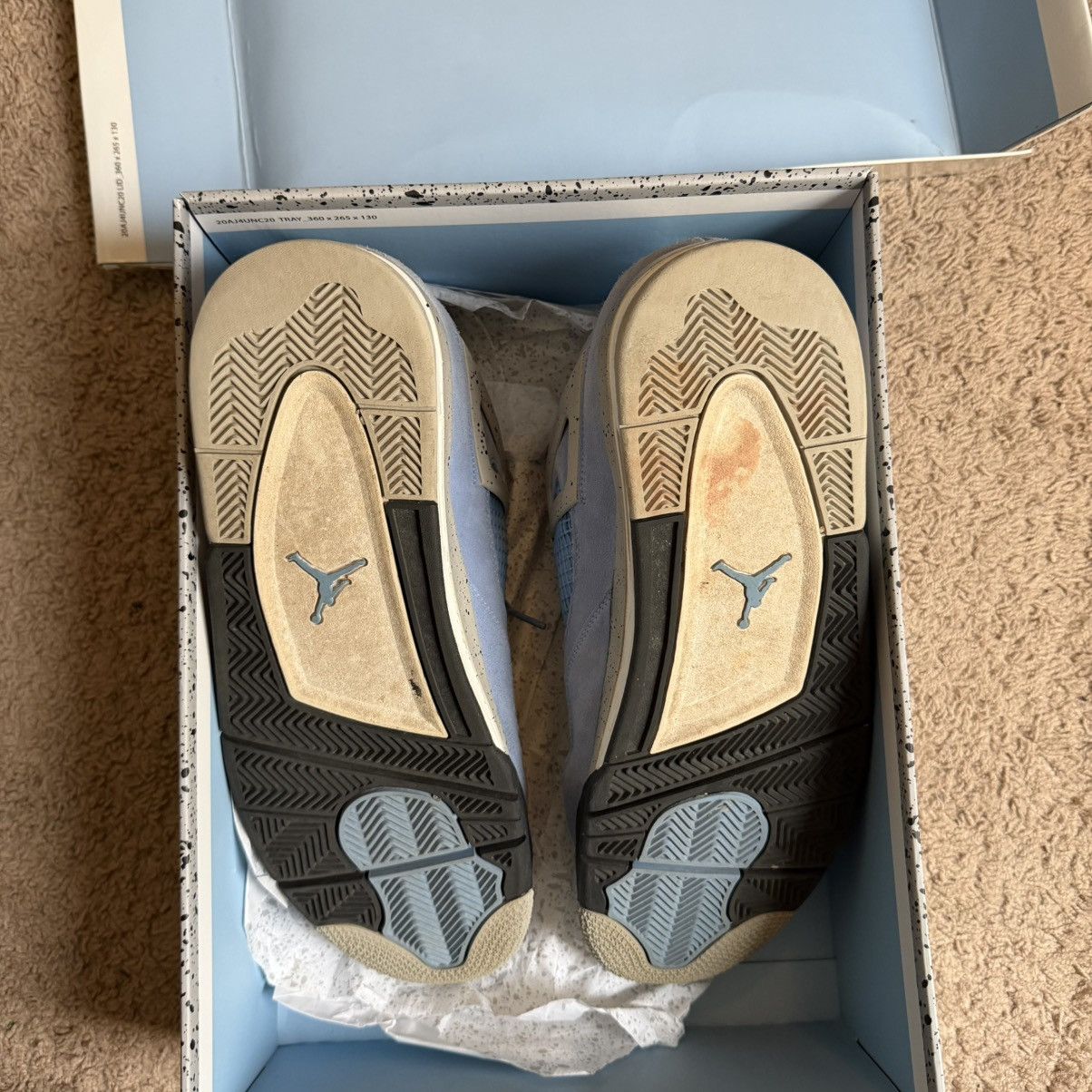 Jordan Brand Jordan 4 Retro University Blue Size US 13 / EU 46 - 6 Thumbnail
