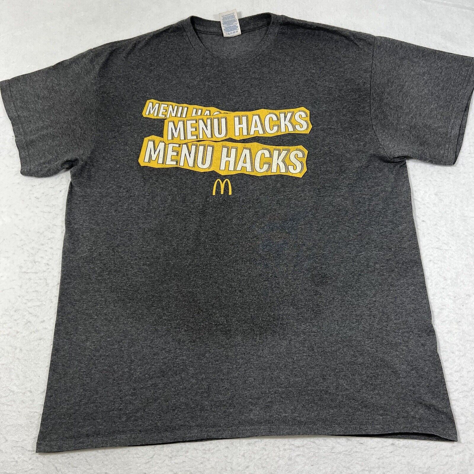 Delta McDonald’s Large Menu Hacks Employee Gray Graphic T Shirt Size US L / EU 52-54 / 3 - 1 Thumbnail