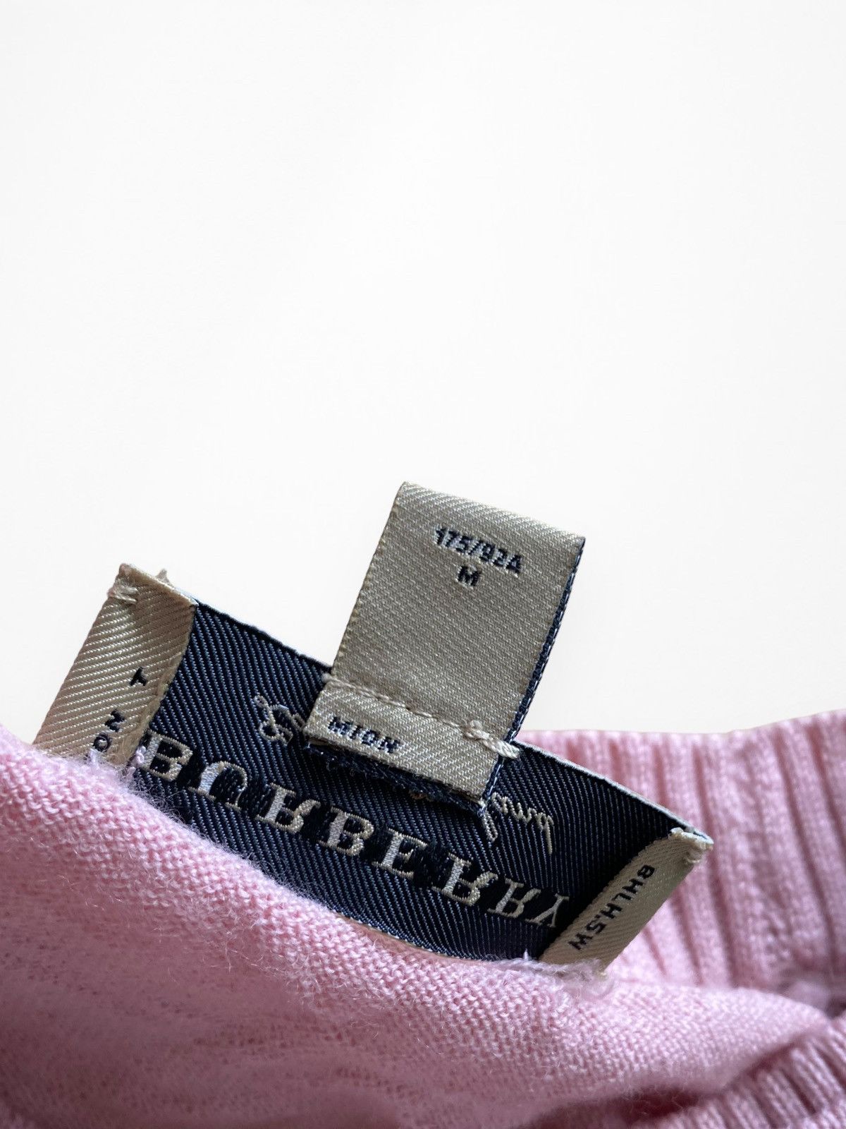 Burberry Burberry Wool sweater Size M / US 6-8 / IT 42-44 - 3 Thumbnail