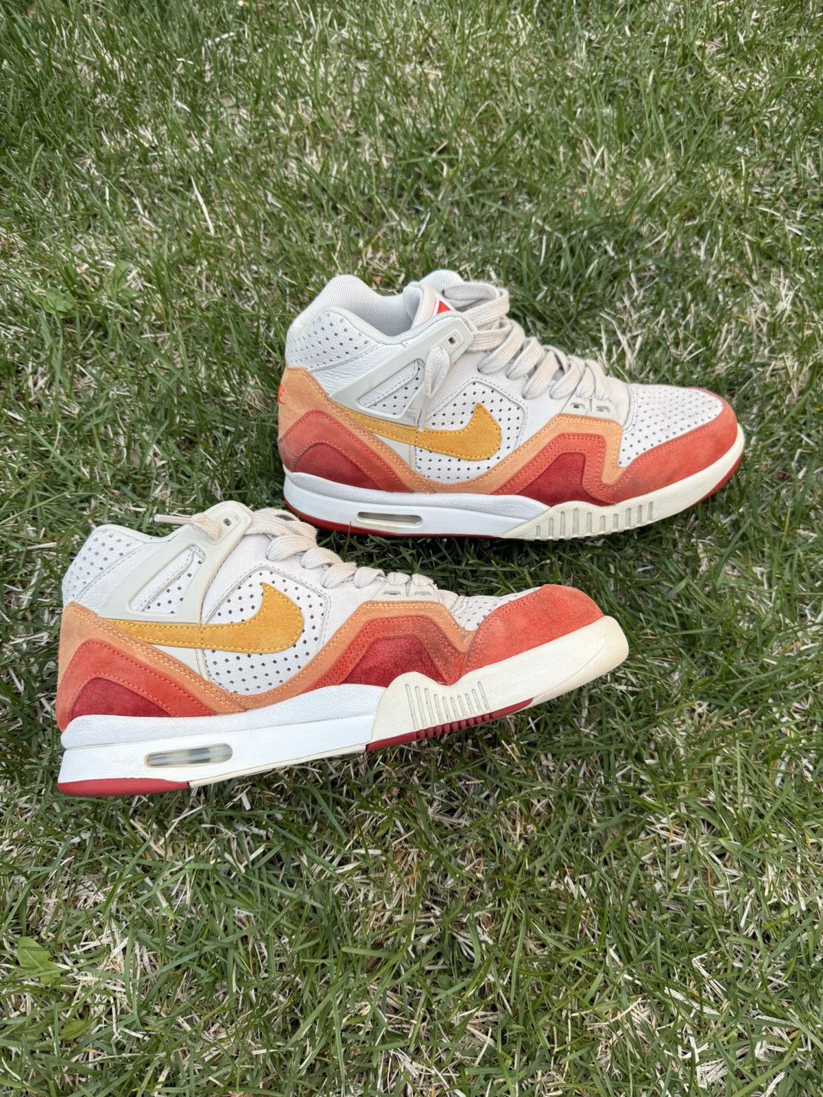 Nike M 10.5 Nike Air Tech Challenge 2 QS Size US 10.5 / EU 43-44 - 1 Thumbnail