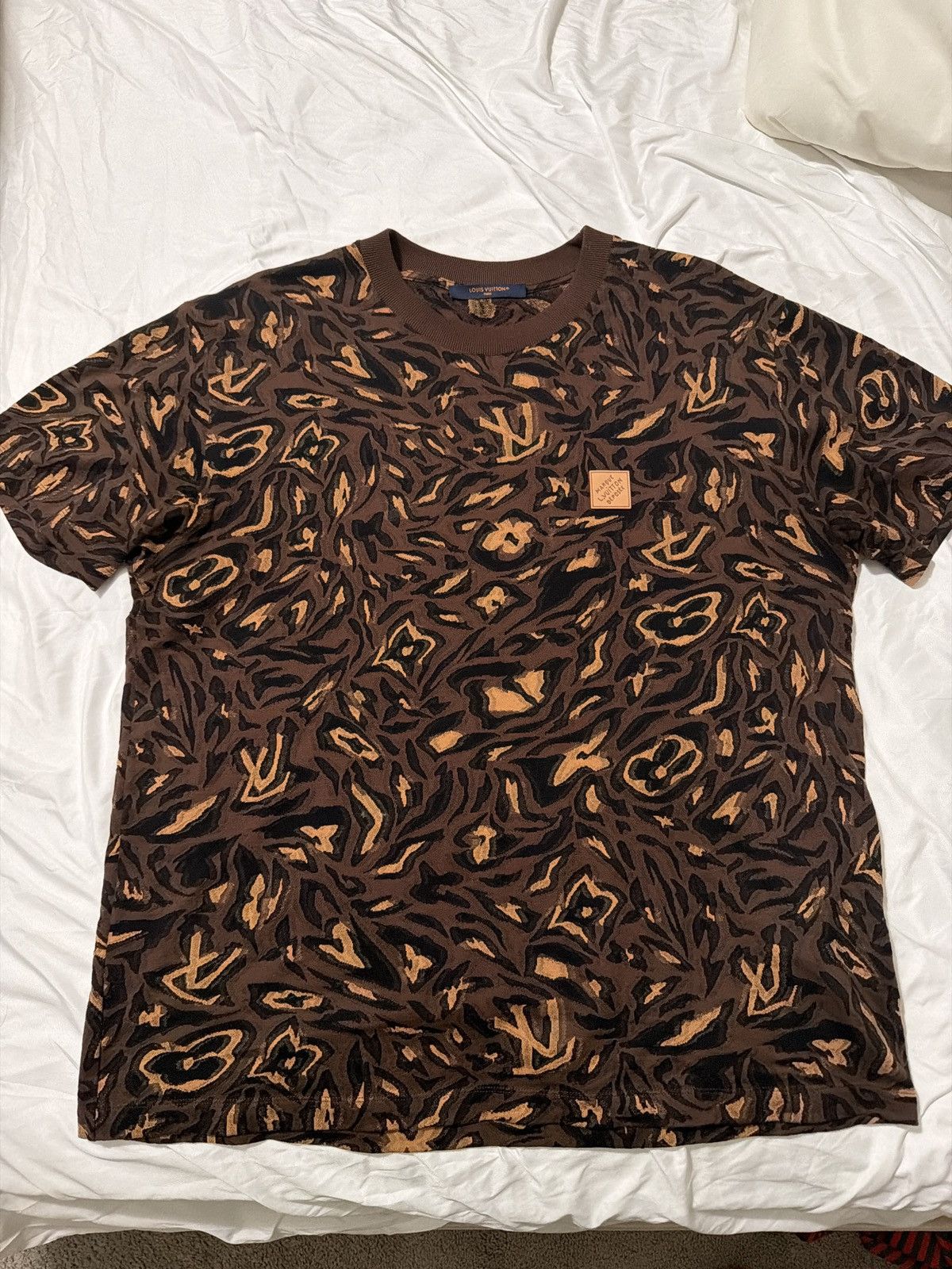 Louis Vuitton Louis Vuitton Jacquard T-Shirt Size US XL / EU 56 / 4 - 1 Thumbnail