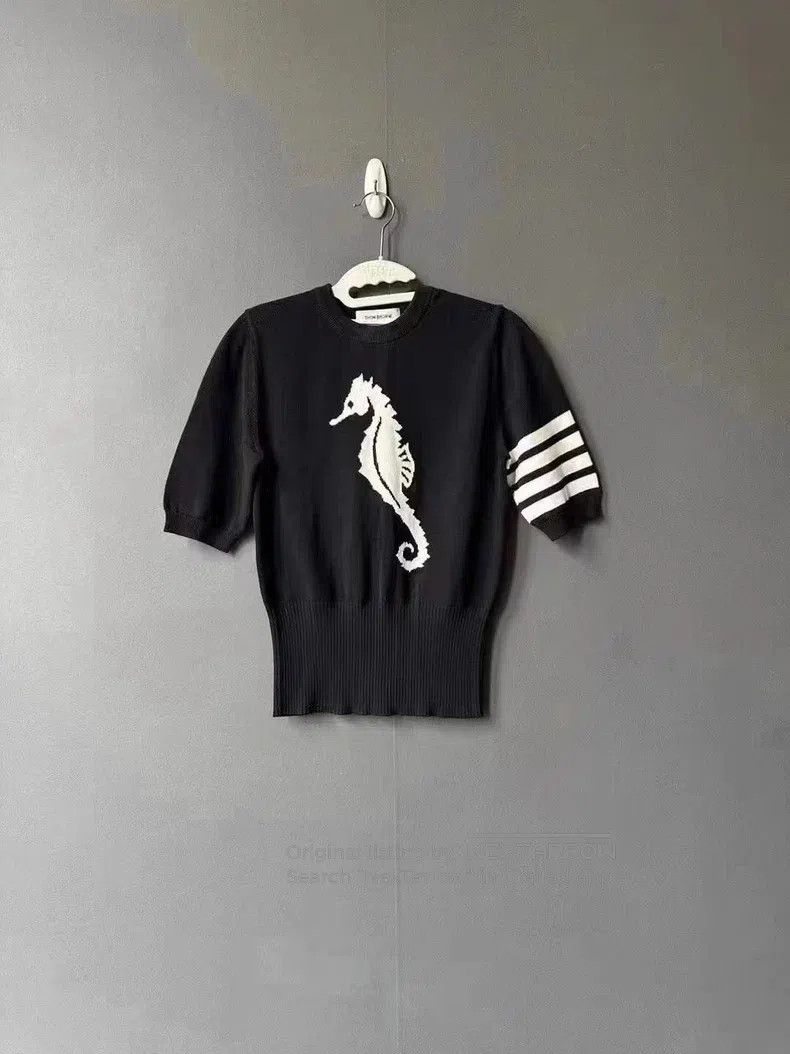 Thom Browne Thom Browne Seahorse Knit Short Sleeve Sweater Size XS / US 0-2 / IT 36-38 - 1 Thumbnail