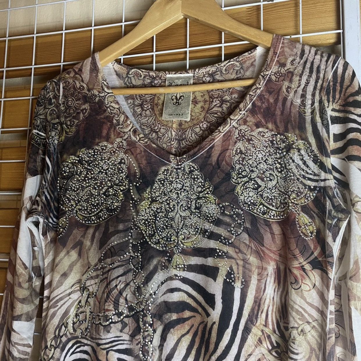 Japanese Brand Vocal Embellished Animal Print Sharkbite Hem Long Sleeve Size S / US 4 / IT 40 - 4 Thumbnail