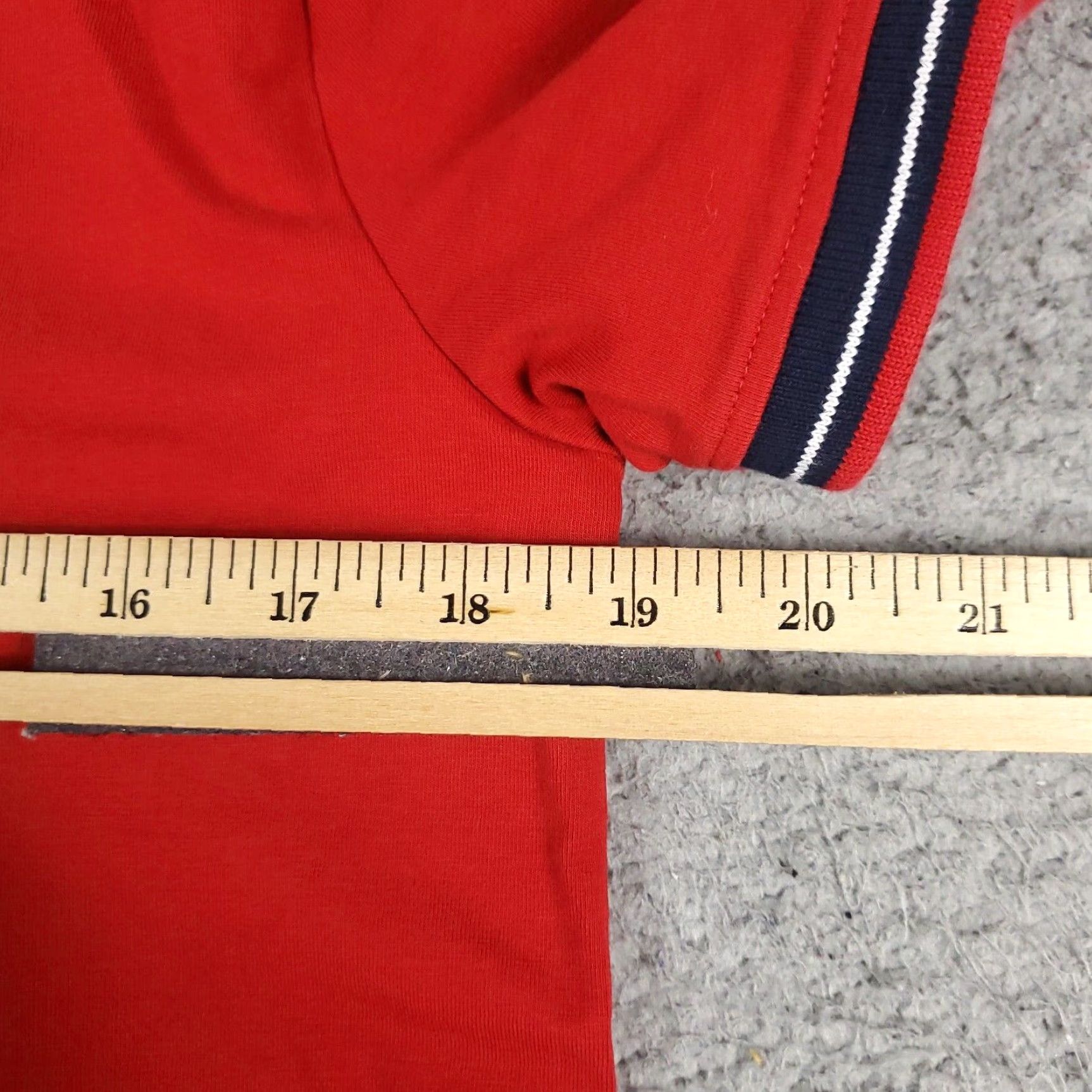 Ben Sherman Ben Sherman T Shirt Mens Size Small Red Casual Short Sleeve - logo, Cotton, Crew Neck, Solid, Classic Modern American, Men, XS? Size US S / EU 44-46 / 1 - 7 Thumbnail
