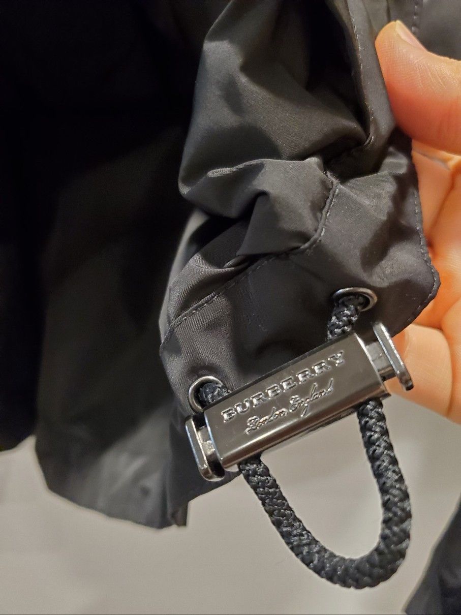 Burberry Burberry Hedley Black Hood Jacket Sz 52 Size US L / EU 52-54 / 3 - 6 Thumbnail