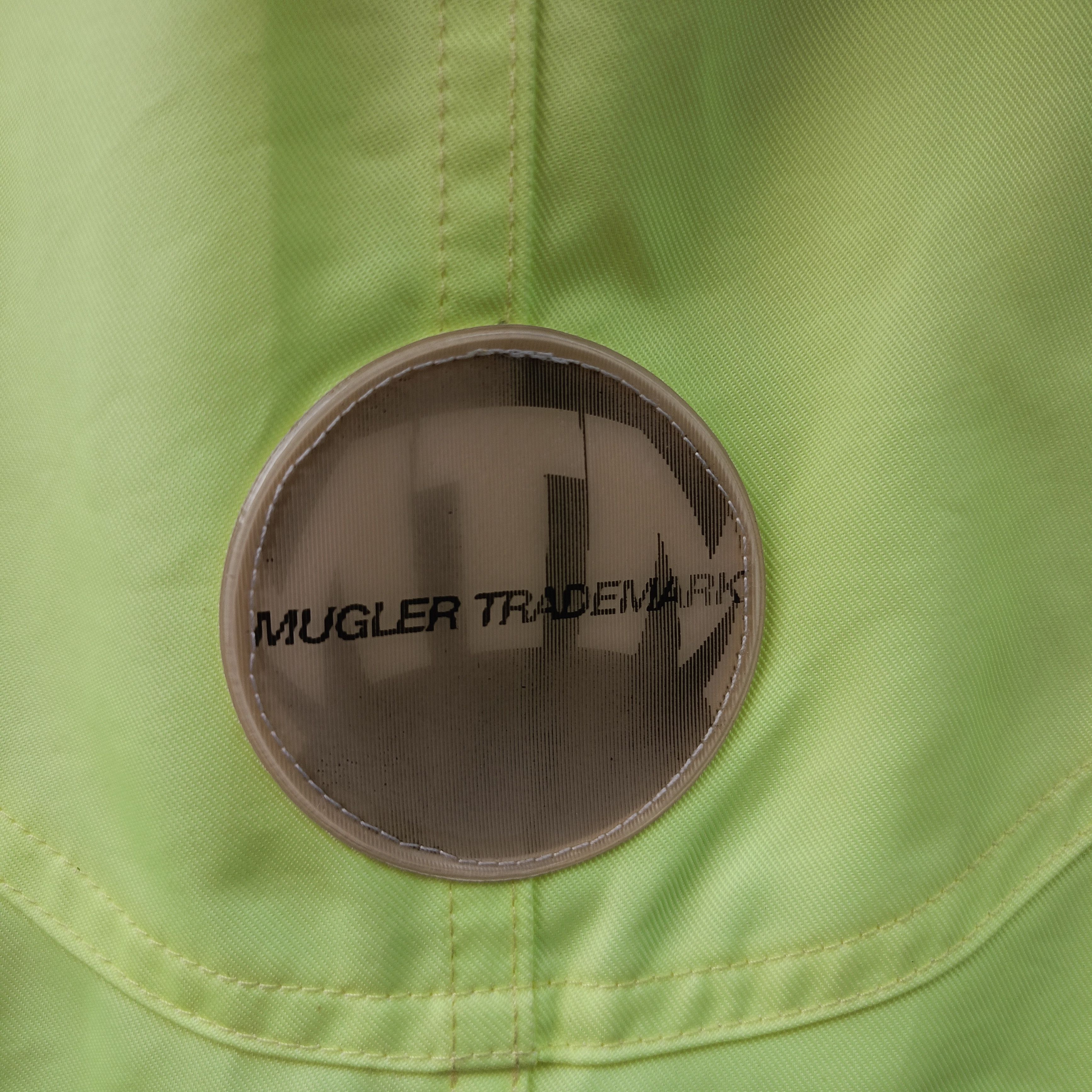 Japanese Brand MUGLER JACKET/BAG Size US XL / EU 56 / 4 - 11 Thumbnail