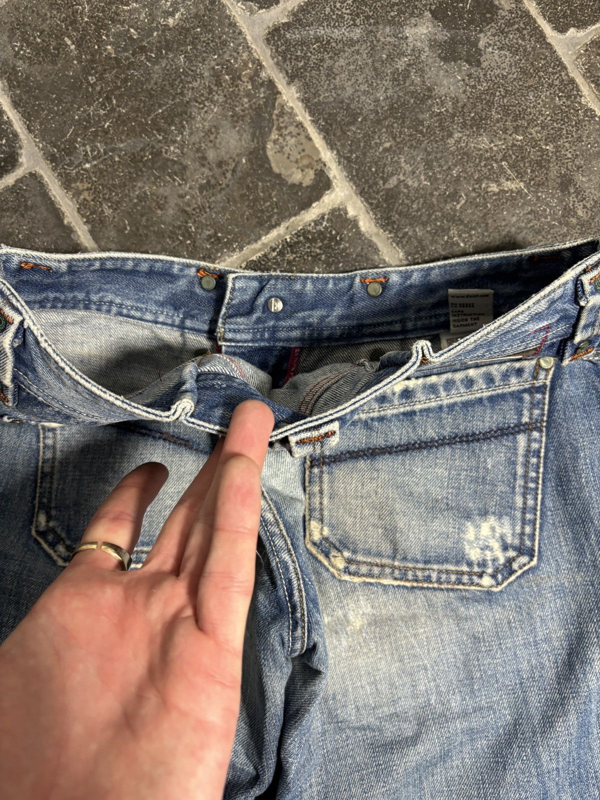 Diesel Vintage Diesel Jeans Y2K 2005 Made in Italy Denim Keate Blue Size 26" / US 2 / IT 38 - 15 Thumbnail