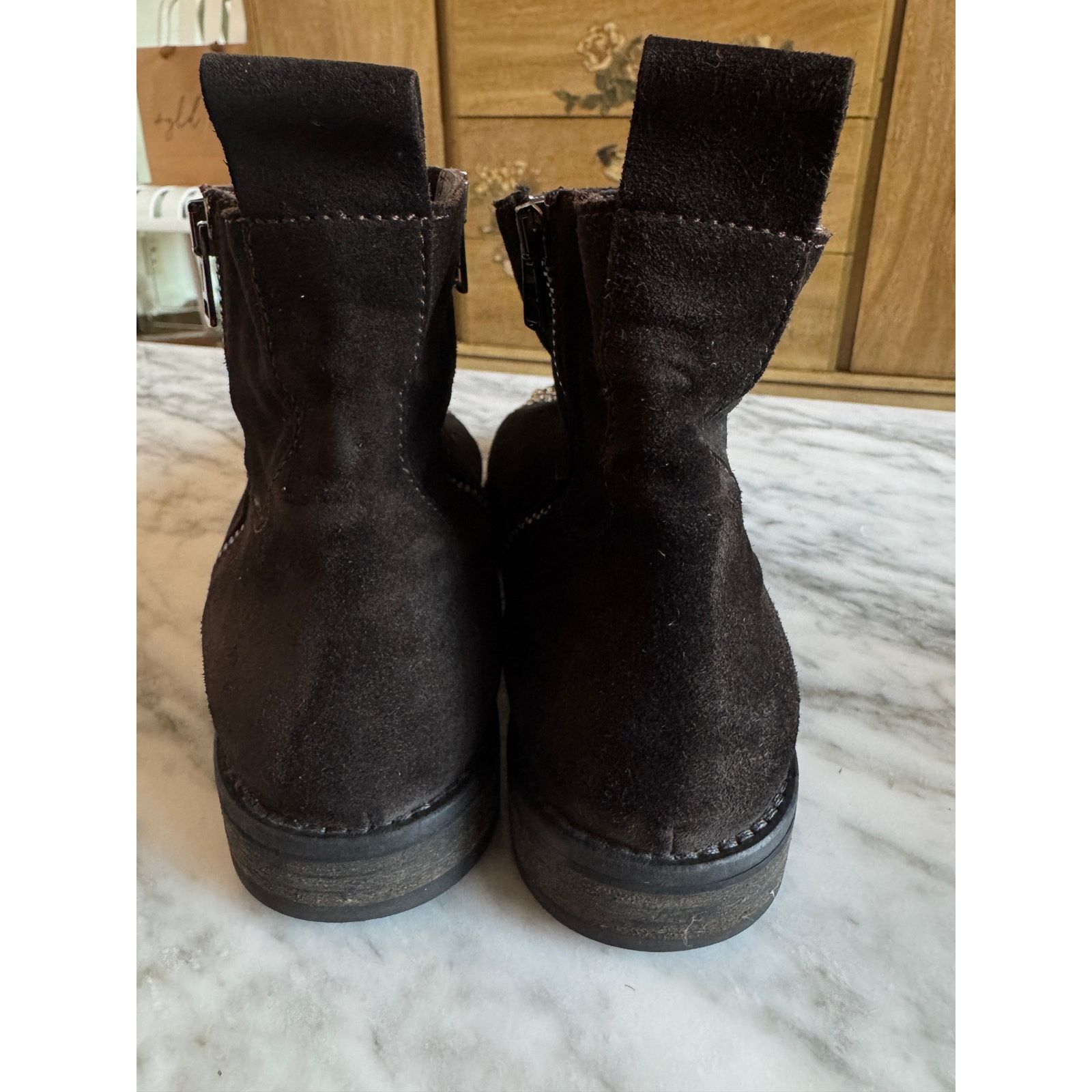 Other The Shoe Box Studded Cap Toe Zip Back Suede Ankle Boots Size US 8 / IT 38 - 5 Thumbnail