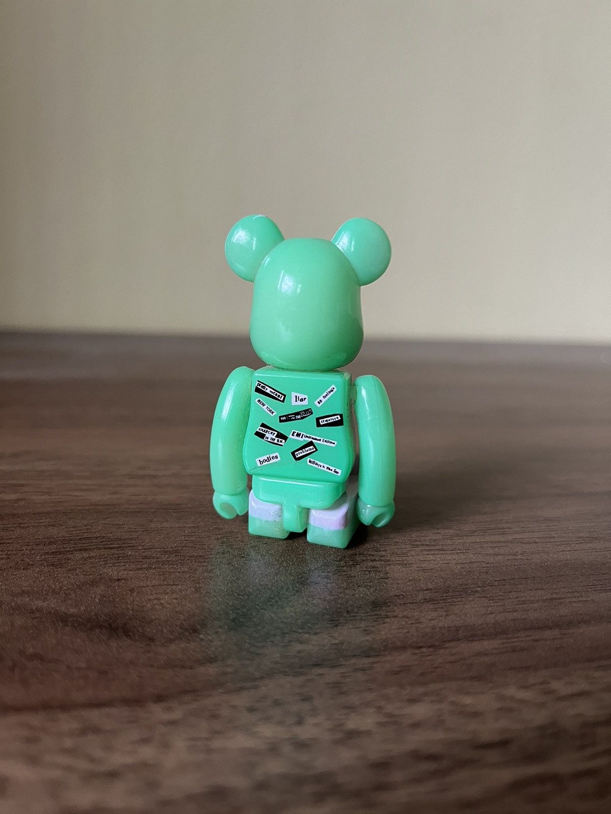 Medicom Toy Bearbrick X Sex Pistol Nevermind The Bollocks 2014 Size ONE SIZE - 4 Thumbnail