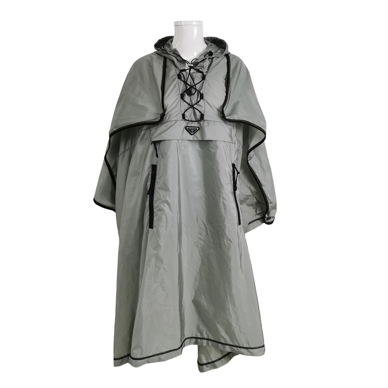 Prada Prada Re-Nylon Hooded Cape Size 36 Size XS / US 0-2 / IT 36-38 - 1 Thumbnail