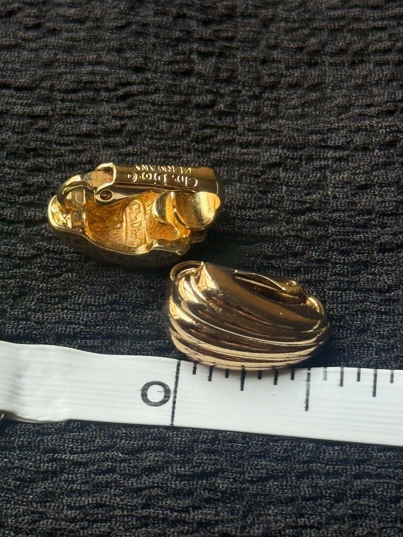 Dior CHRISTIAN DIOR Gold Tone Clip-On Earrings Size ONE SIZE - 8 Thumbnail