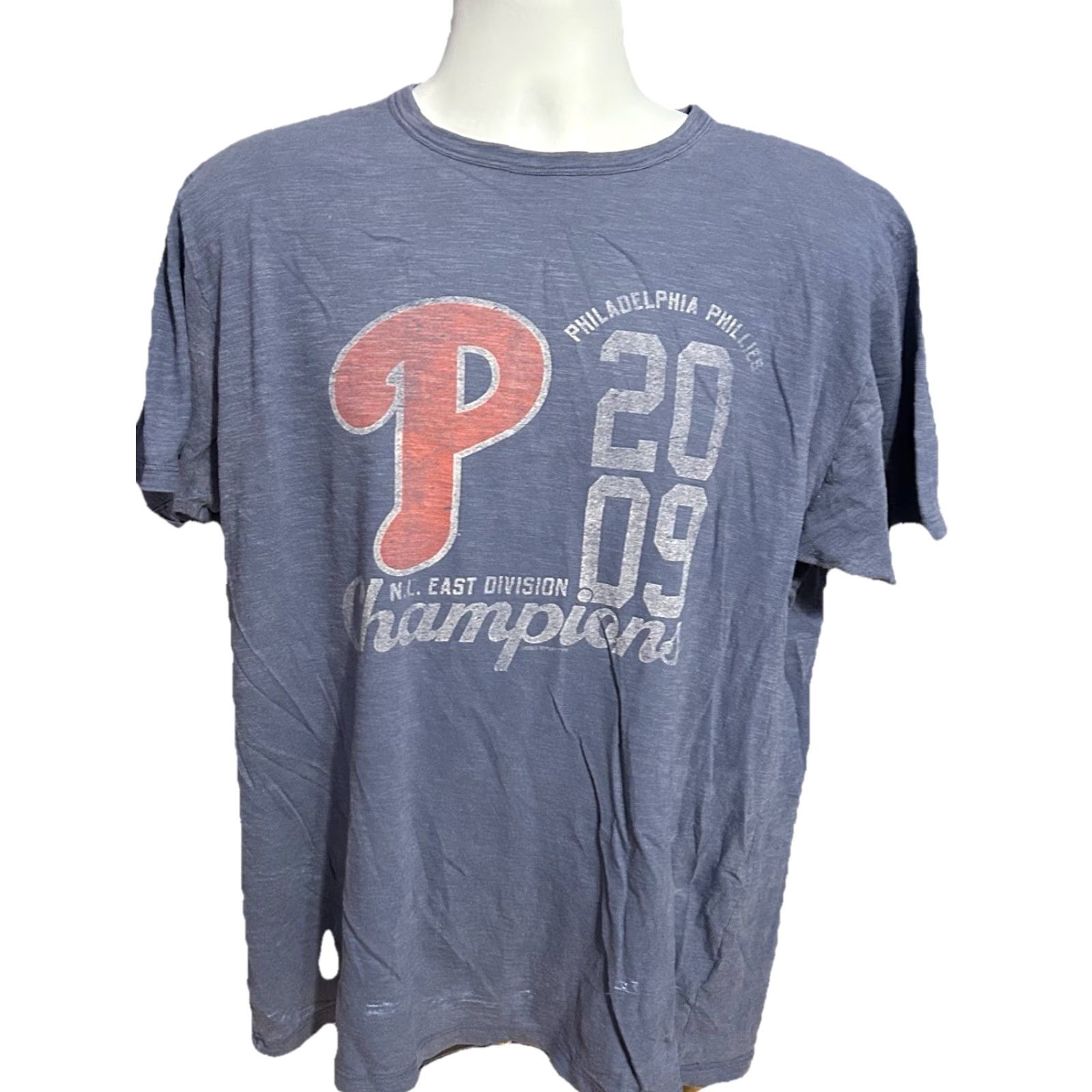 Vintage VINTAGE Philadelphia Phillies 2009 Shirt Men L Heather Blue Short Sleeve Logo T-Shirt ‘47 Banner Mens Clothing Size US L / EU 52-54 / 3 - 2 Thumbnail
