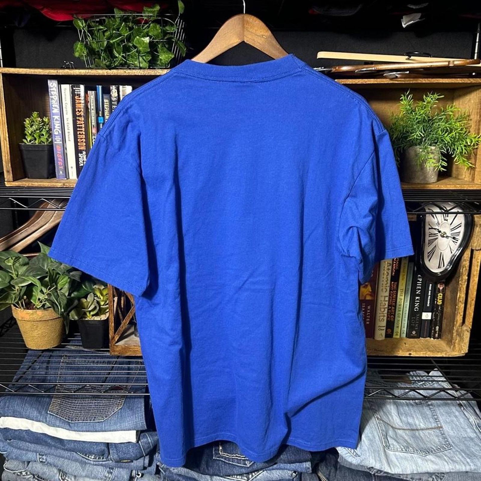 Jerzees Vintage 90s Hallmark Ornaments Tee Shirt Mens XL Blue Red Size US XL / EU 56 / 4 - 2 Thumbnail