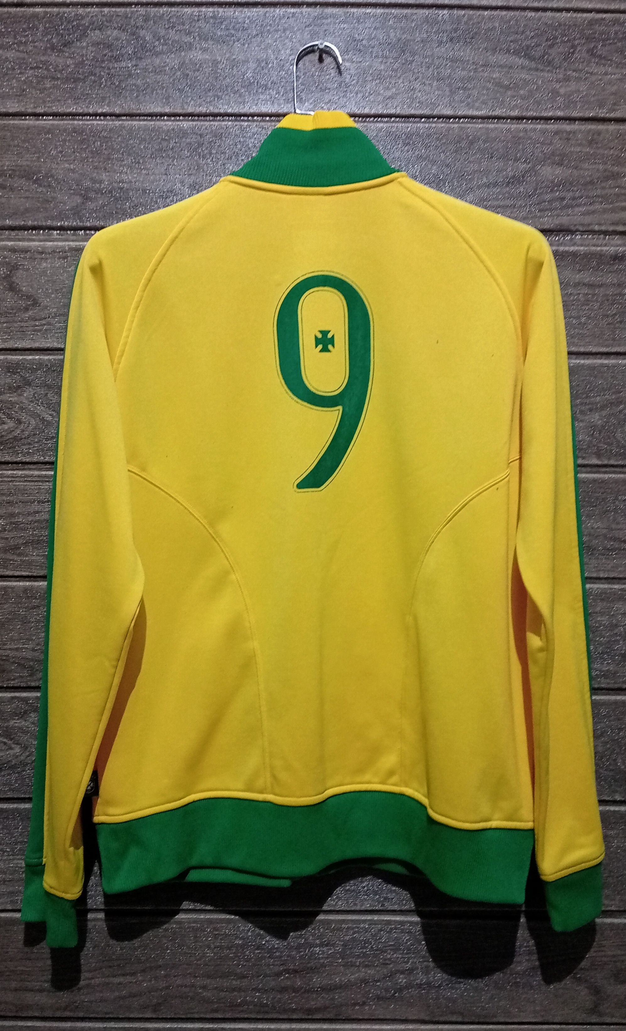 Nike Vintage Nike Futebol Brazil Track Jacket Very Rare Size US XL / EU 56 / 4 - 7 Thumbnail